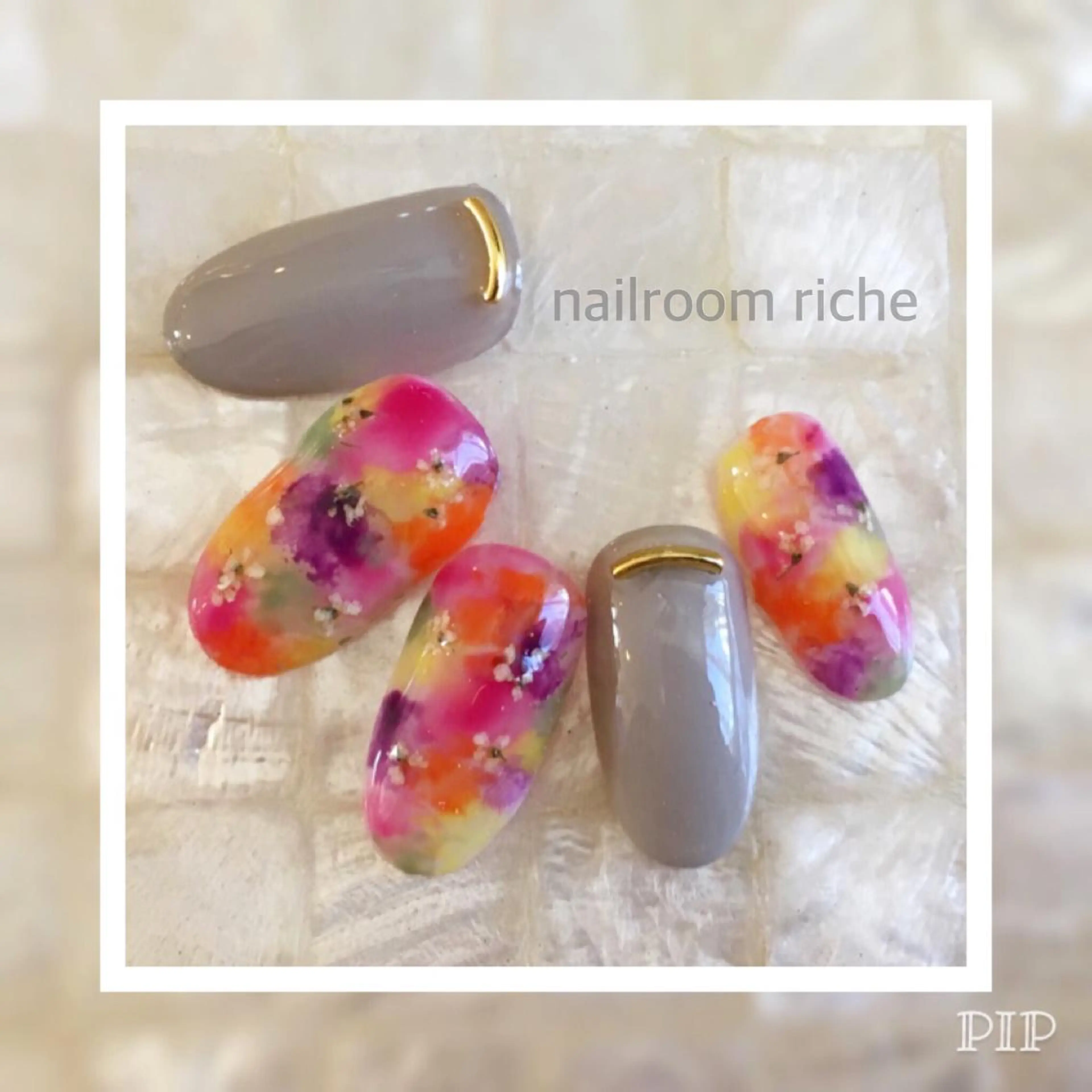 ネイル nailroom richeのネイルデザイン