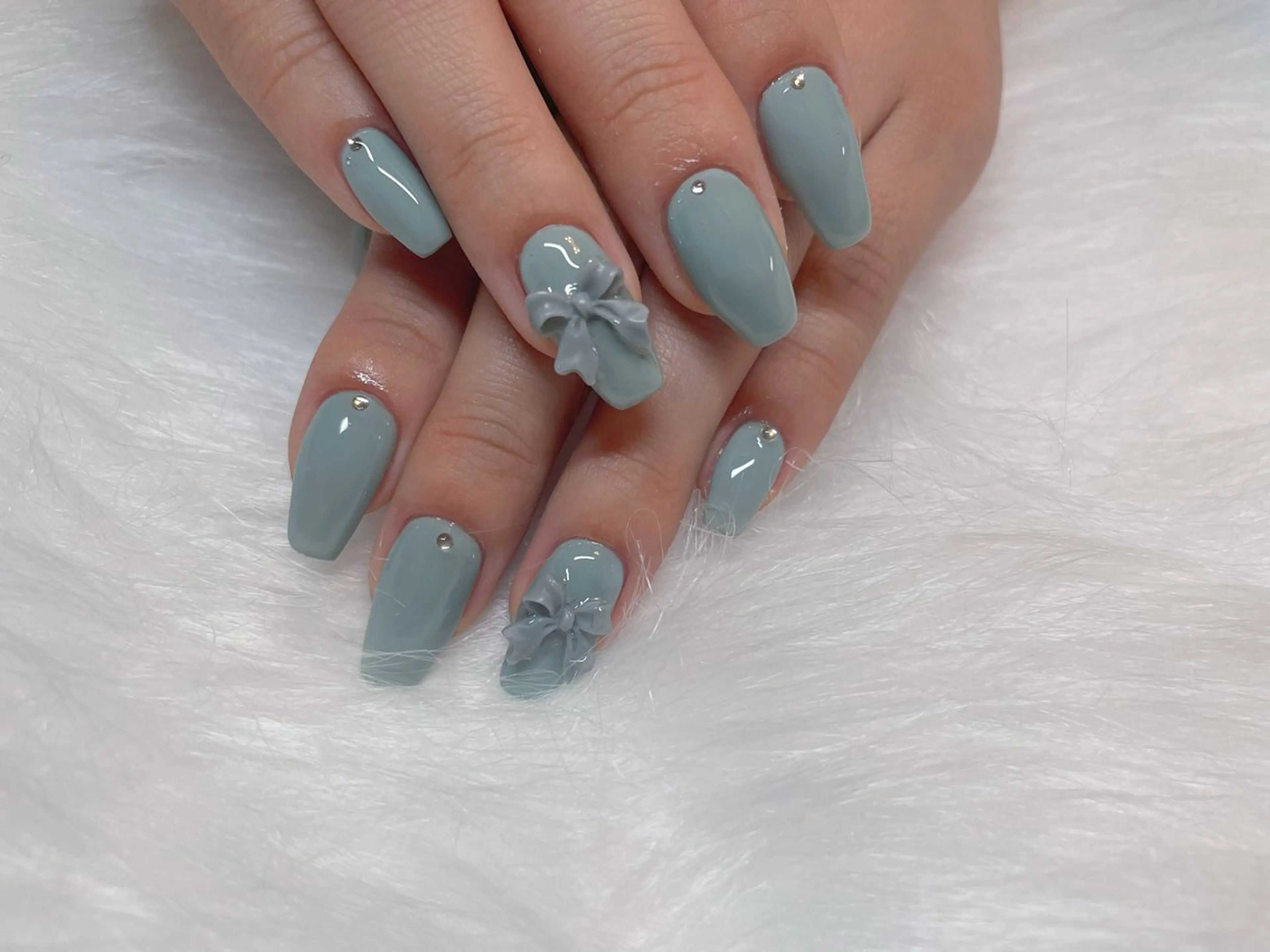 ネイル ストーンネイル ハンドネイル エン Nail salonのネイルデザイン