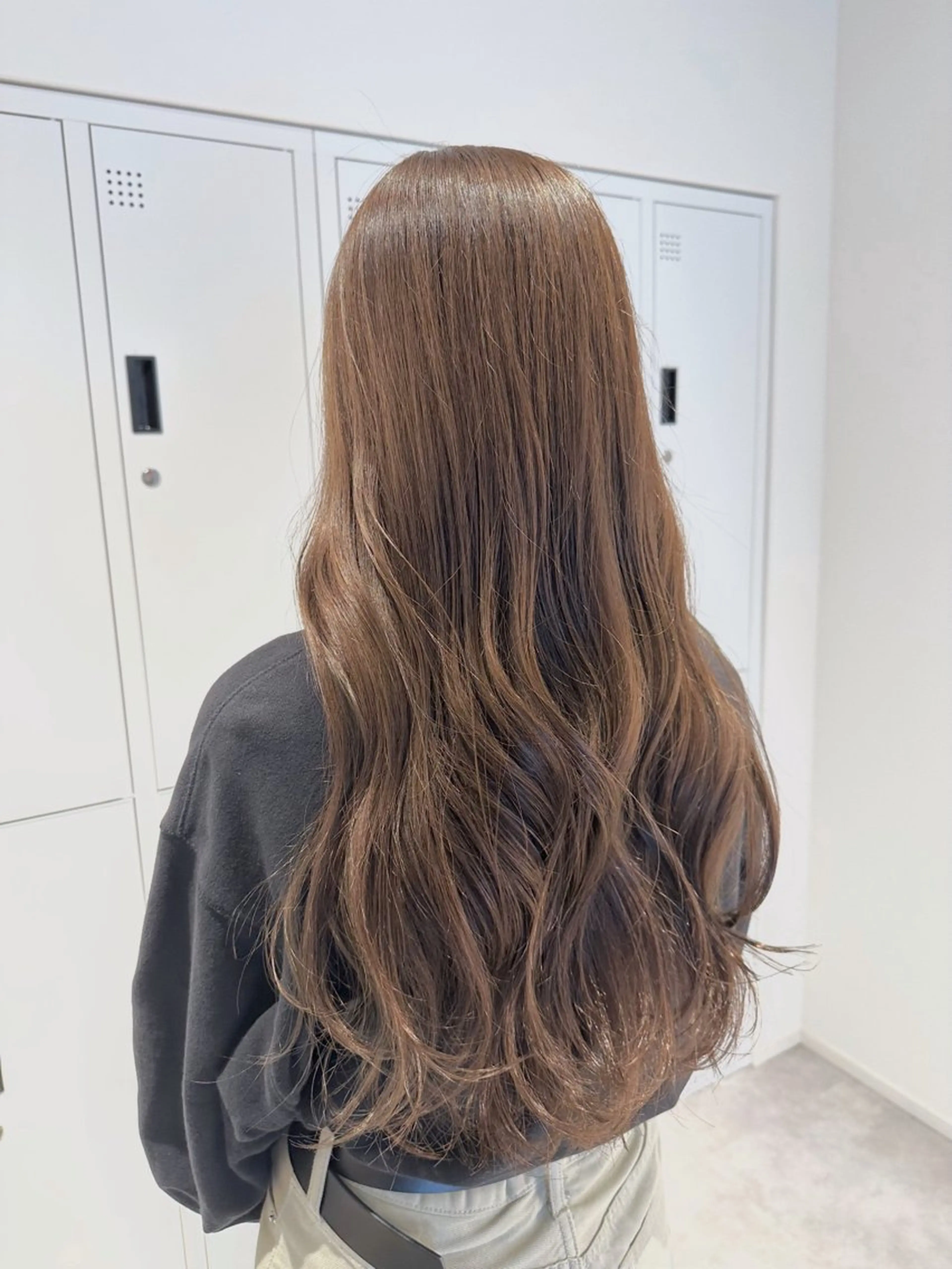 ロング カラー ベージュカラー ヘアカラー トリートメント 透明感Color🩶 髪質改善 ユウナ🦋のヘアスタイル