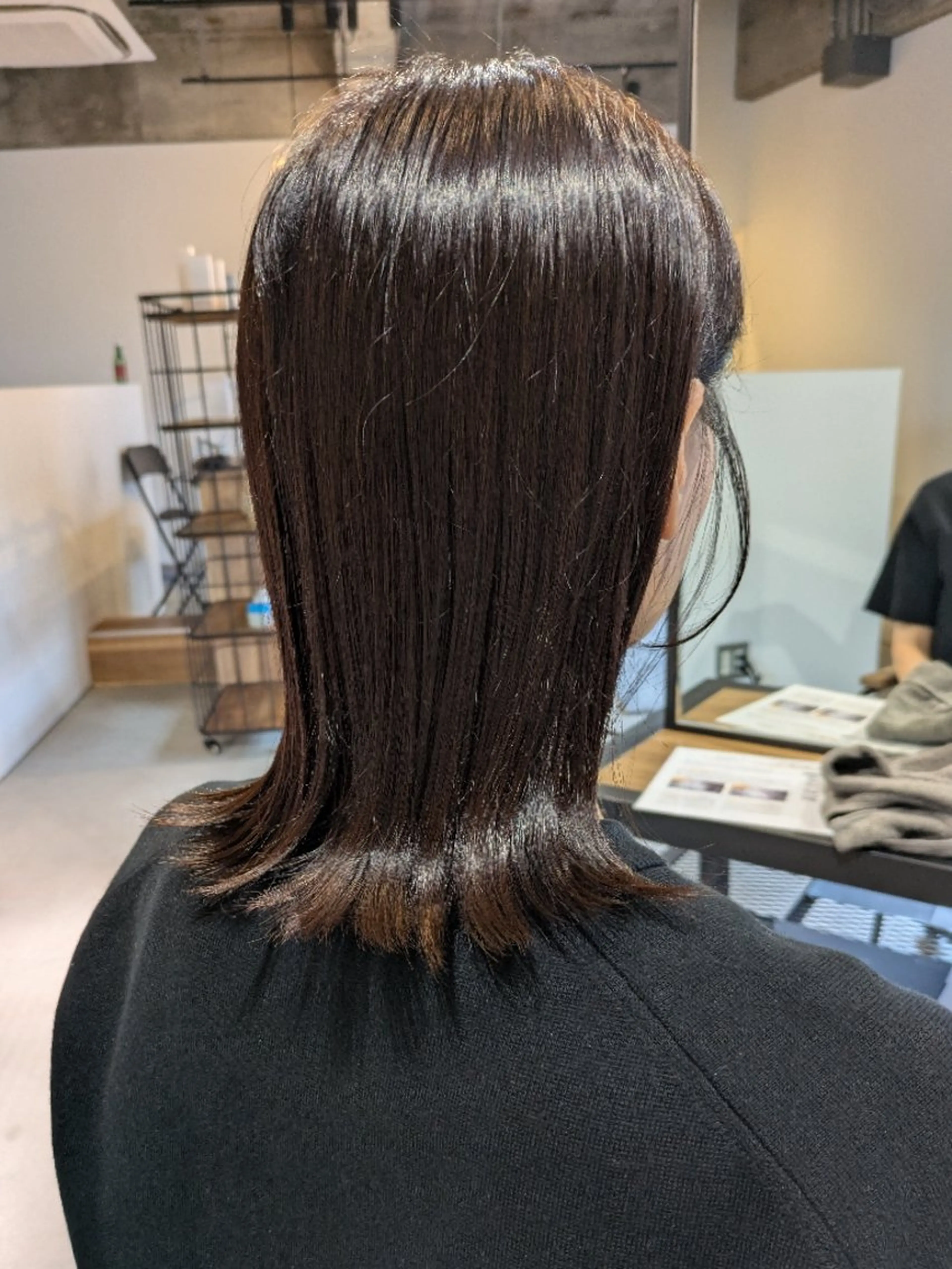 ミディアム ヘアカラー SOL所属・透明カラー/ショート /髪質改善/亀山貴之のヘアスタイル
