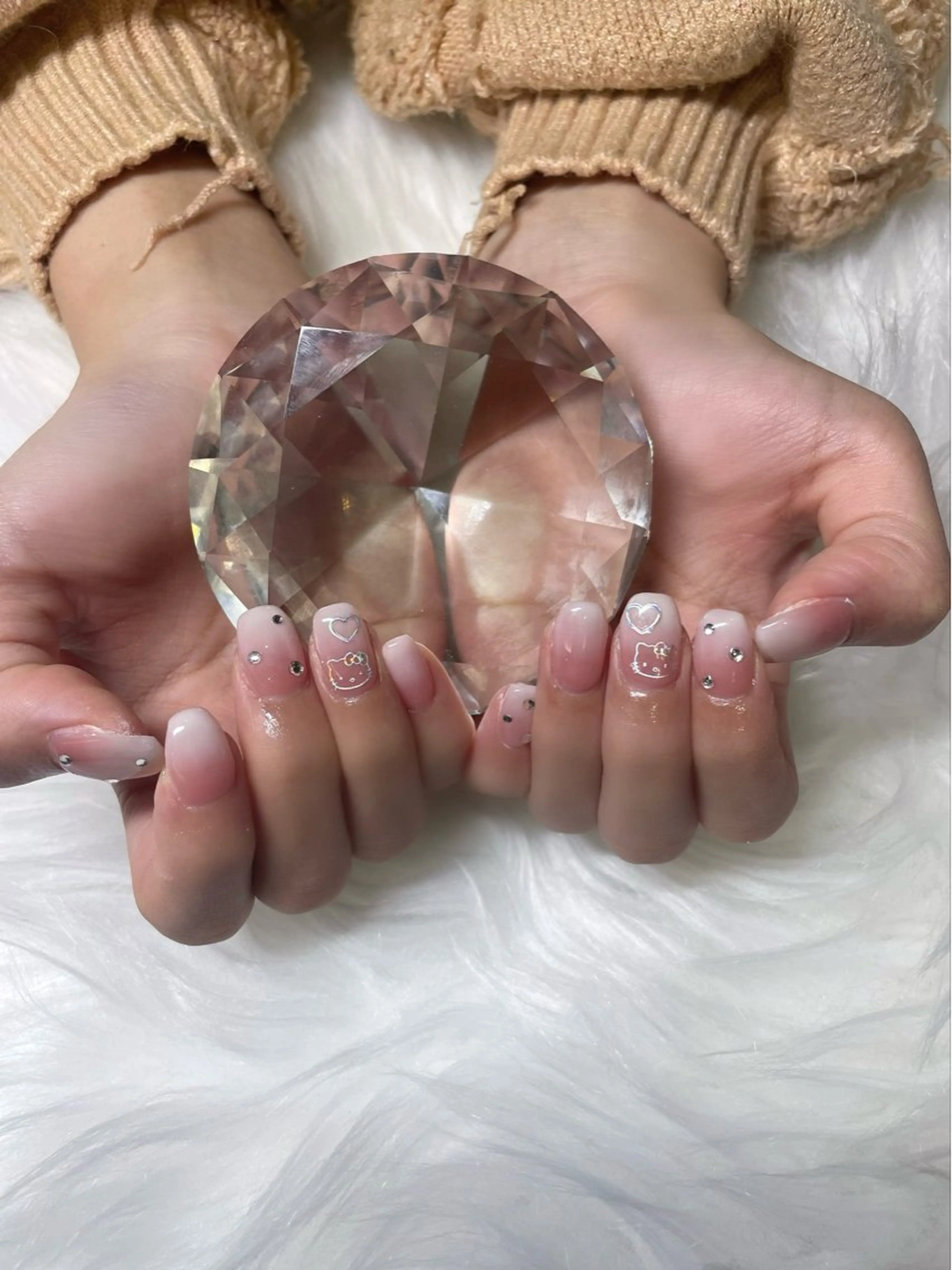 ネイル ハンドネイル e-up by boss所属・e-up nail Arisaのネイルデザイン