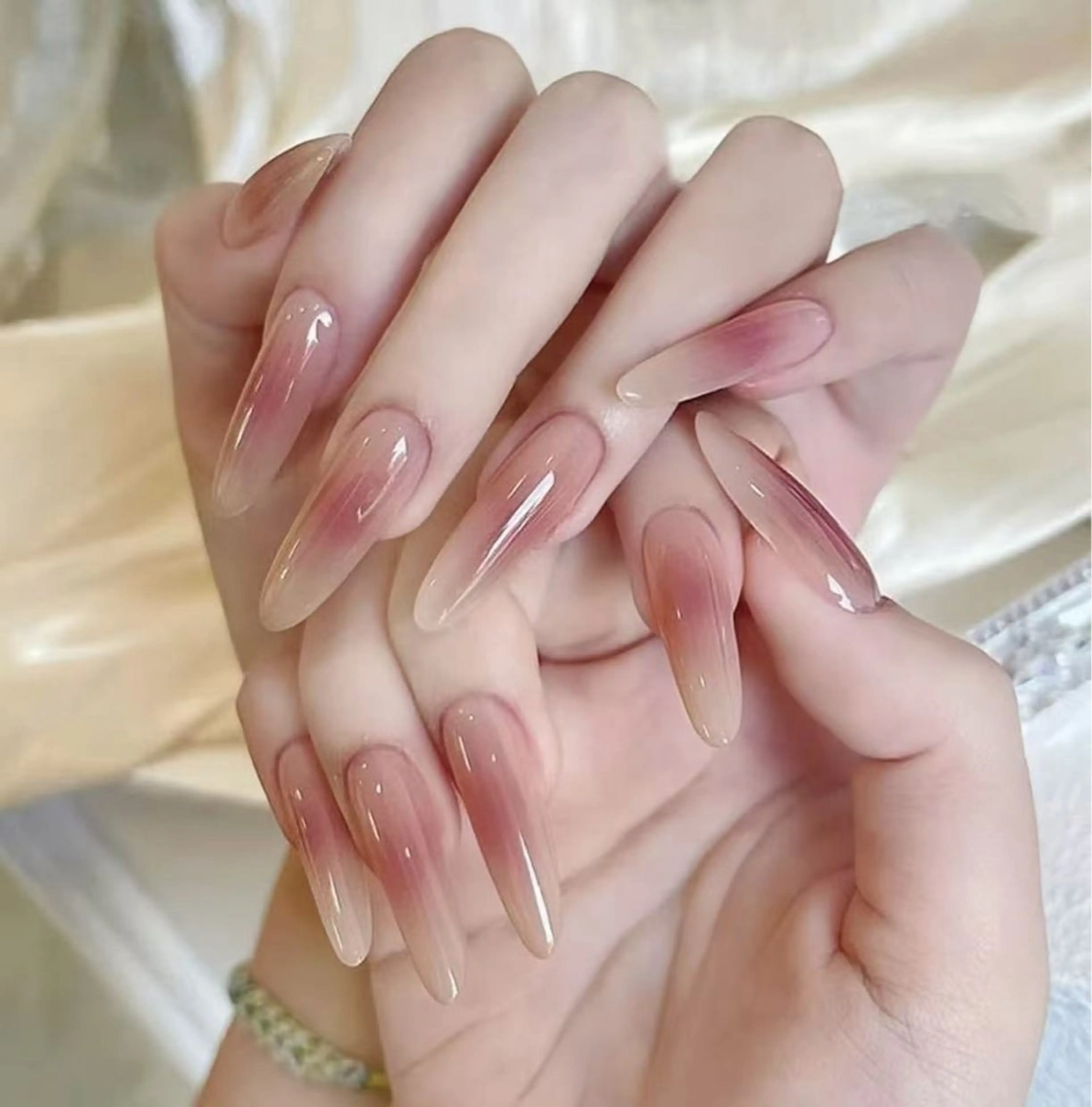 ネイル 長さ出し フレンチネイル 韓国ネイル マグネットネイル マグネットフレンチ sun nail池袋 モデル募集のネイルデザイン