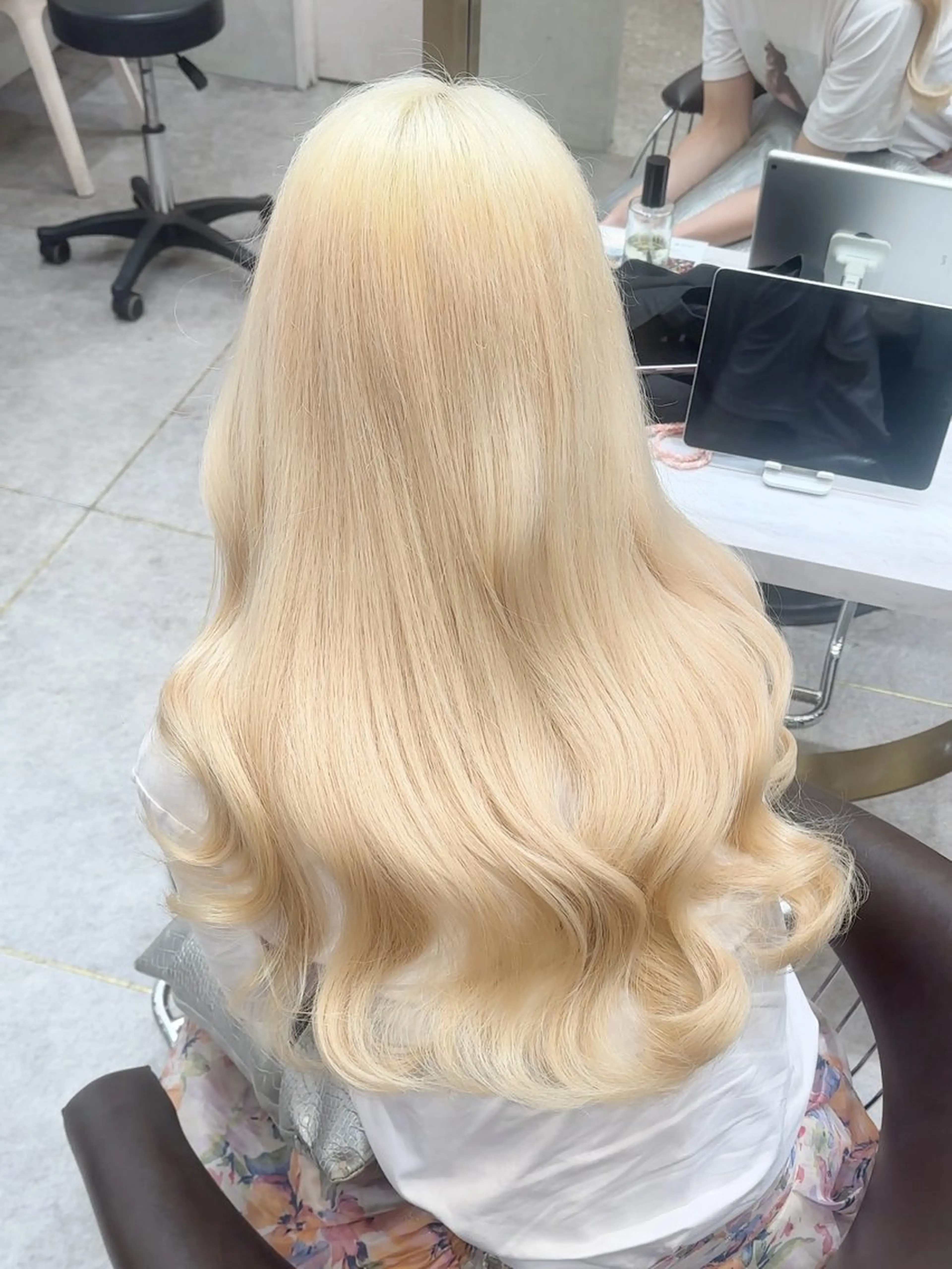 セミロング カラー ヘアアレンジ ヘアカラー トリートメント yuuto🌈 艶髪ダブルカラーのヘアスタイル