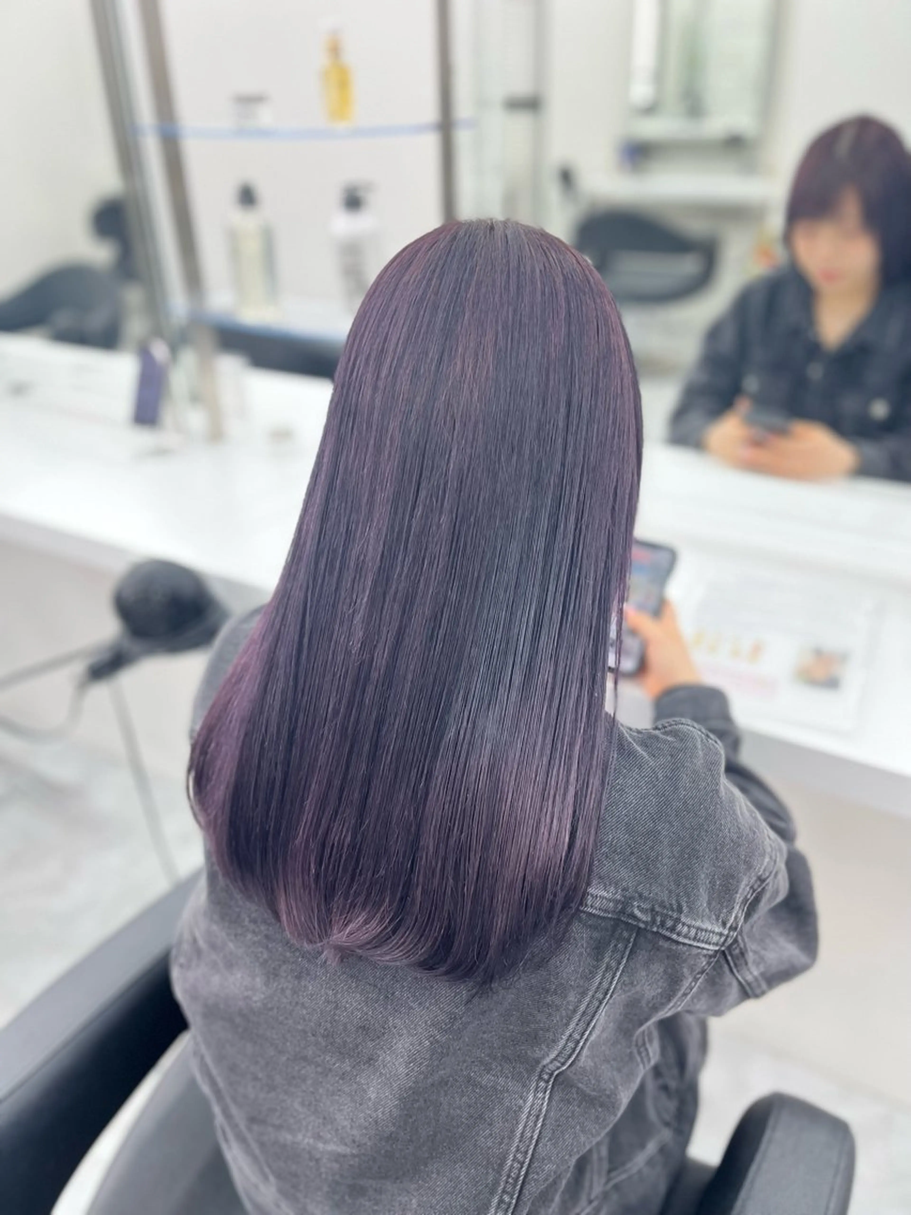 セミロング カラー 艶髪ハイトーン🫧 Kurehaのヘアスタイル