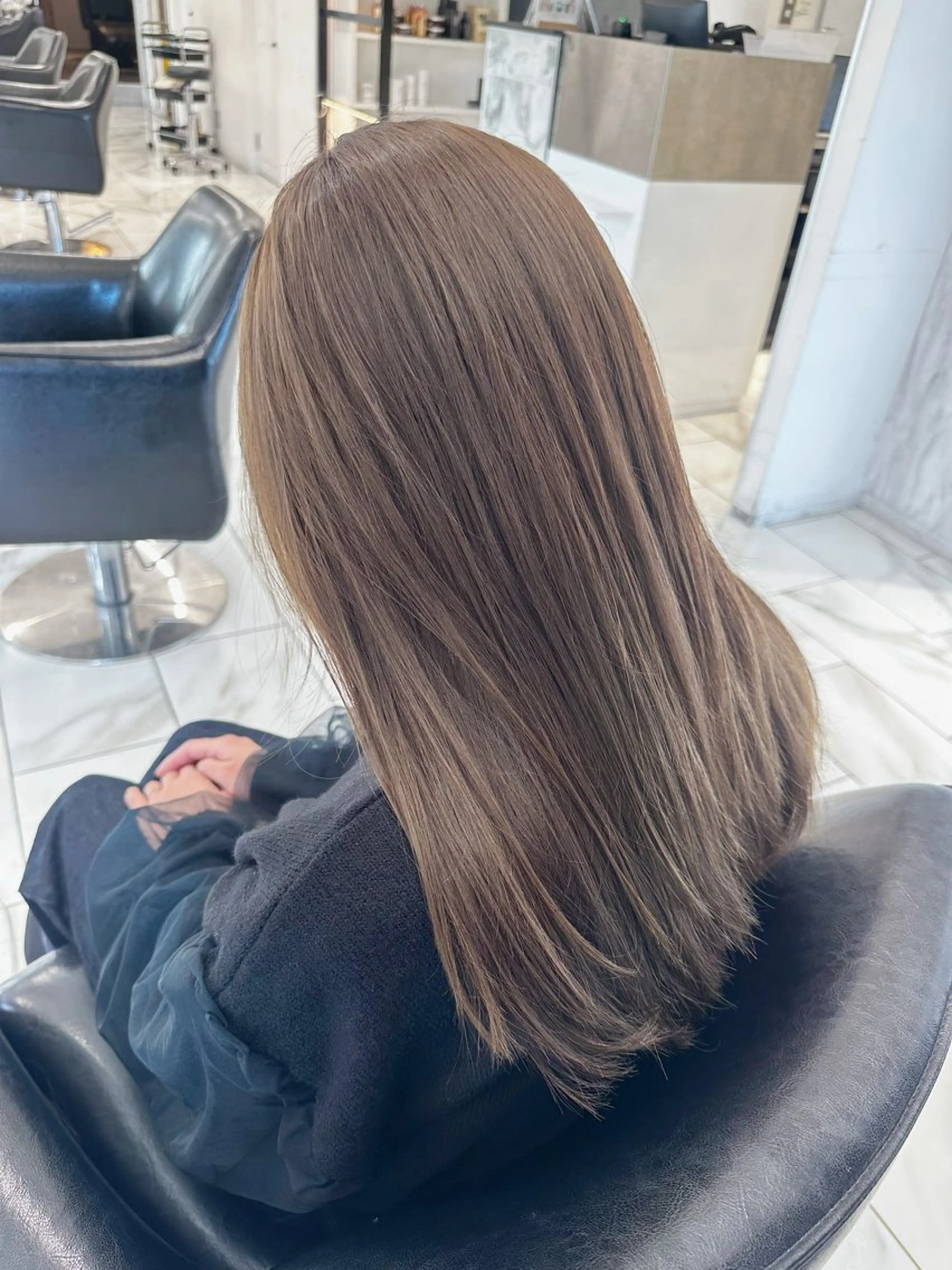 ロング カット ヘアカラー トリートメント むっち〜 縮毛矯正／ケアカラーのヘアスタイル