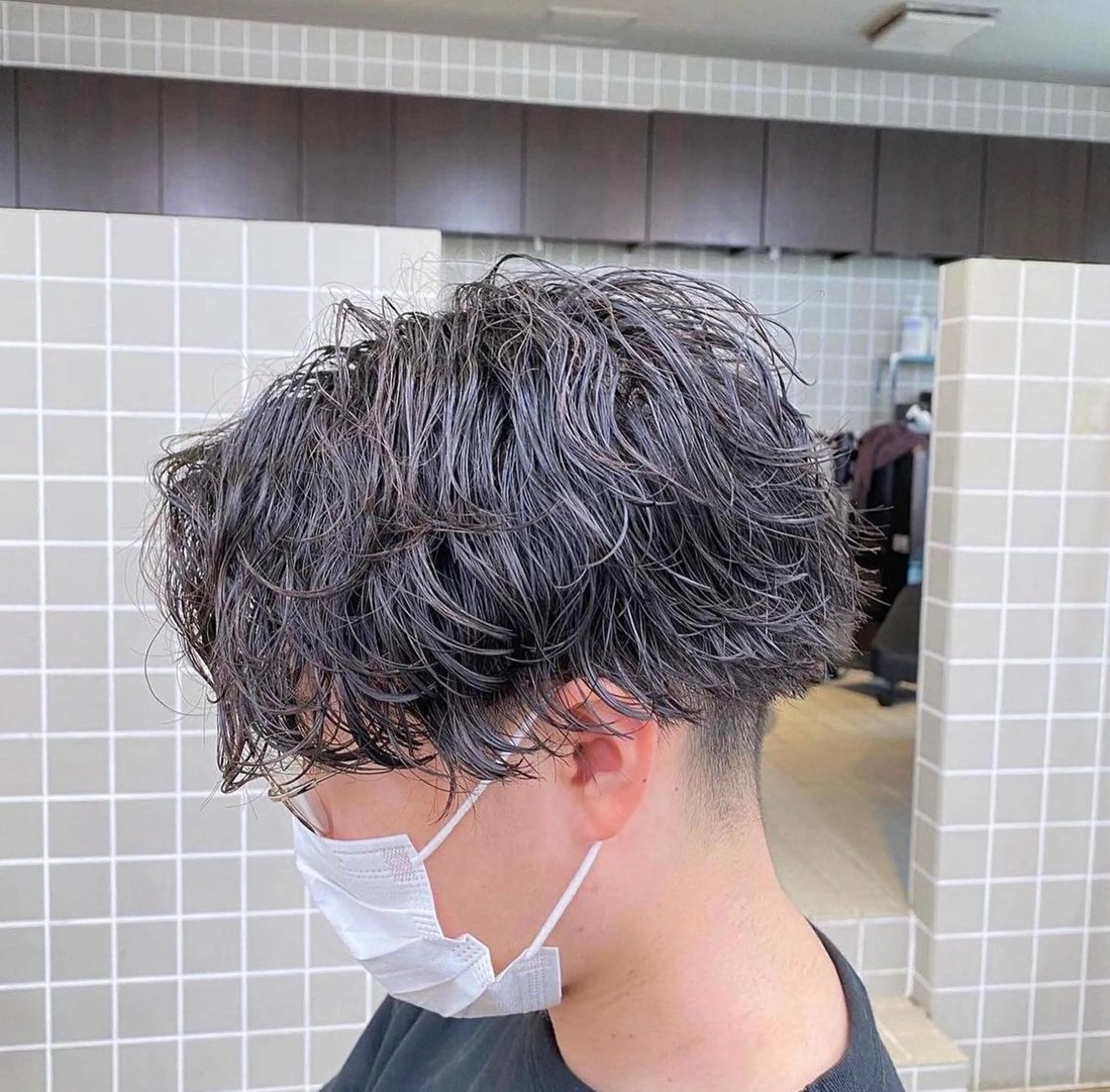 カラー 夏のメンズヘア🔥 BLUCK札幌🔥のヘアスタイル