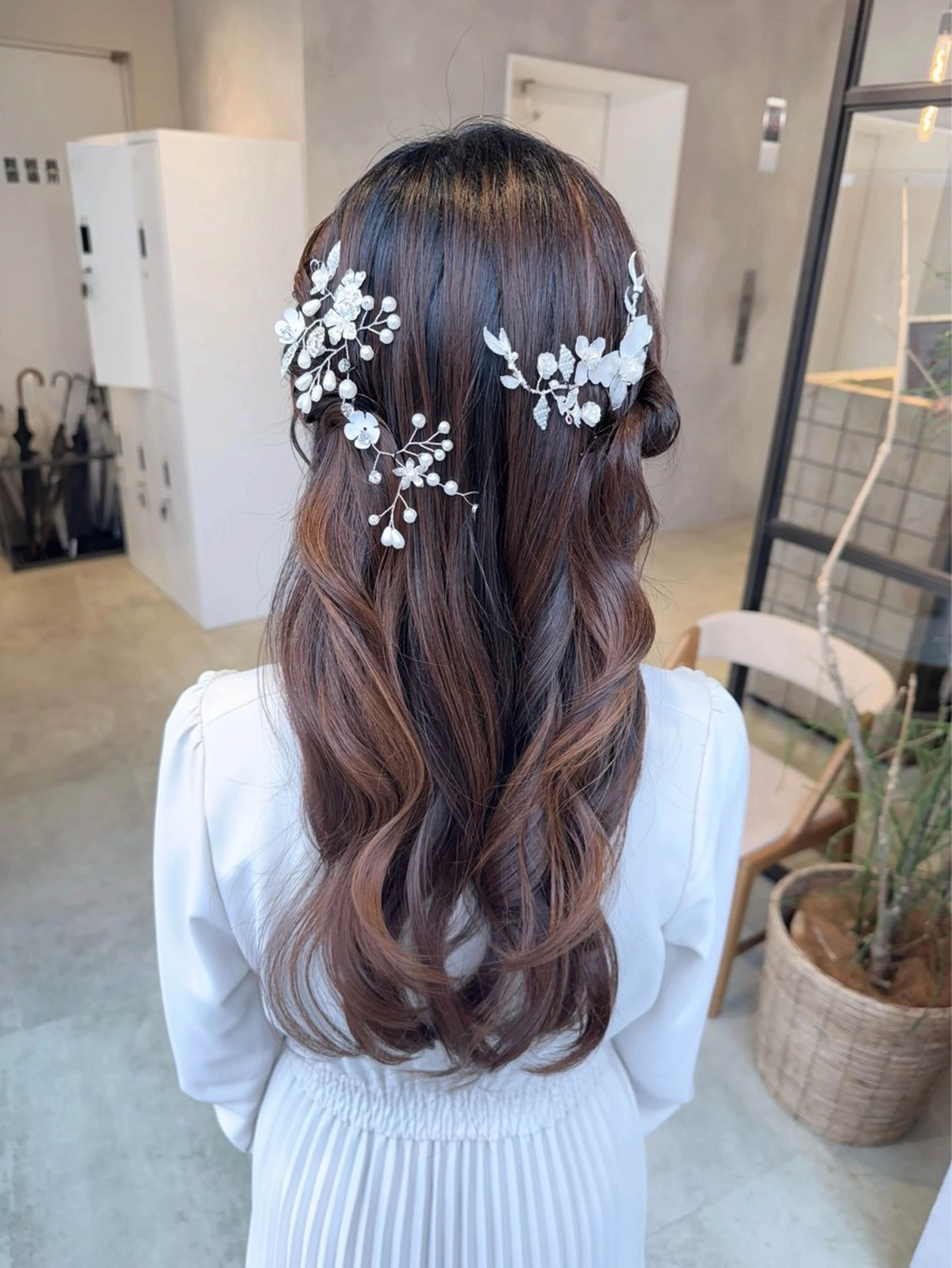 ヘアアレンジ カット ヘアセット 透明感カラー✨艶髪 制作🌱山根あゆみのヘアスタイル