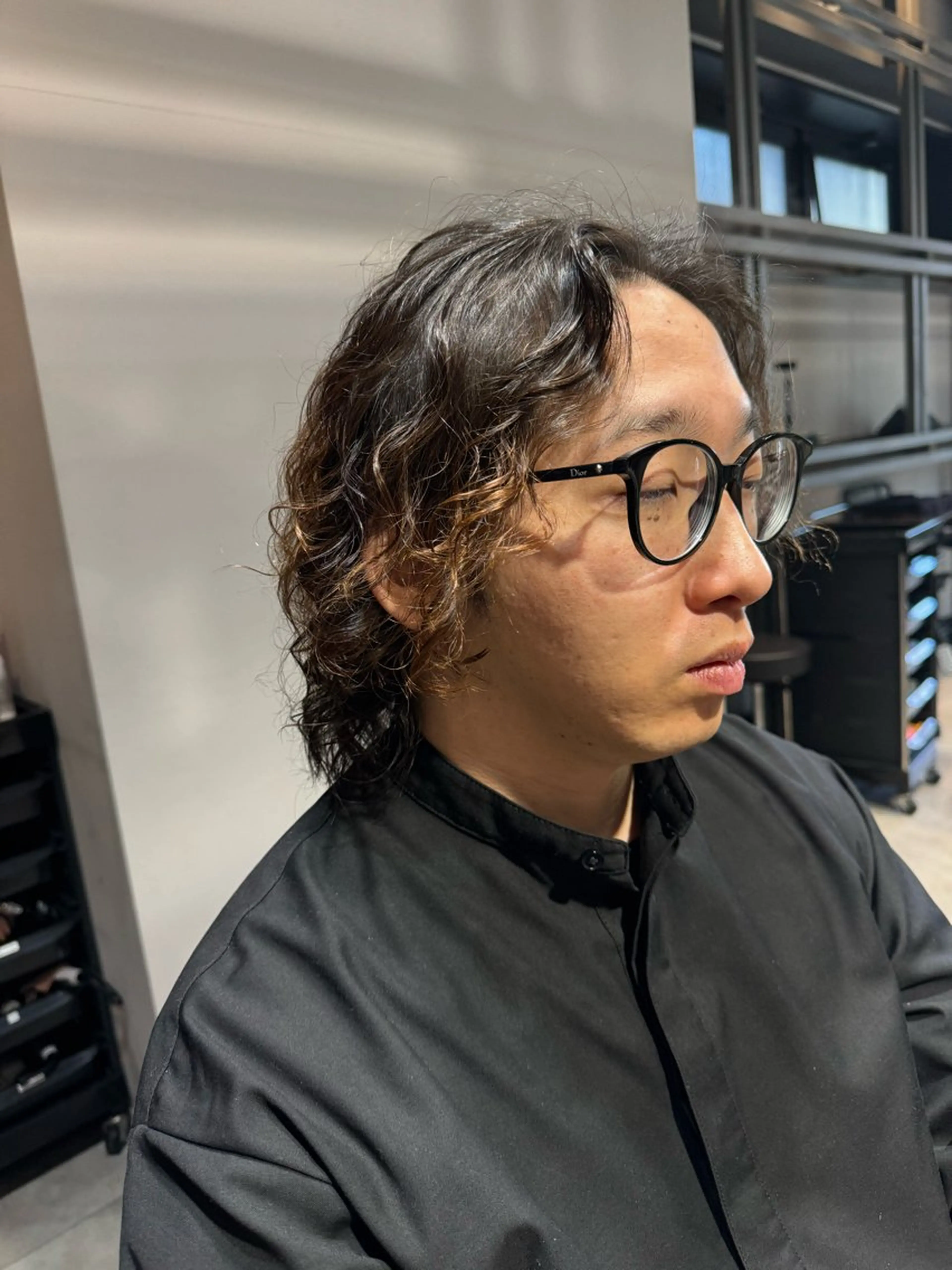 セミロング パーマ メンズ カット パーマ トリートメント Dxxxx III所属・オシャレ女性目線の 大人メンズ❁⃘*.ﾟのヘアスタイル