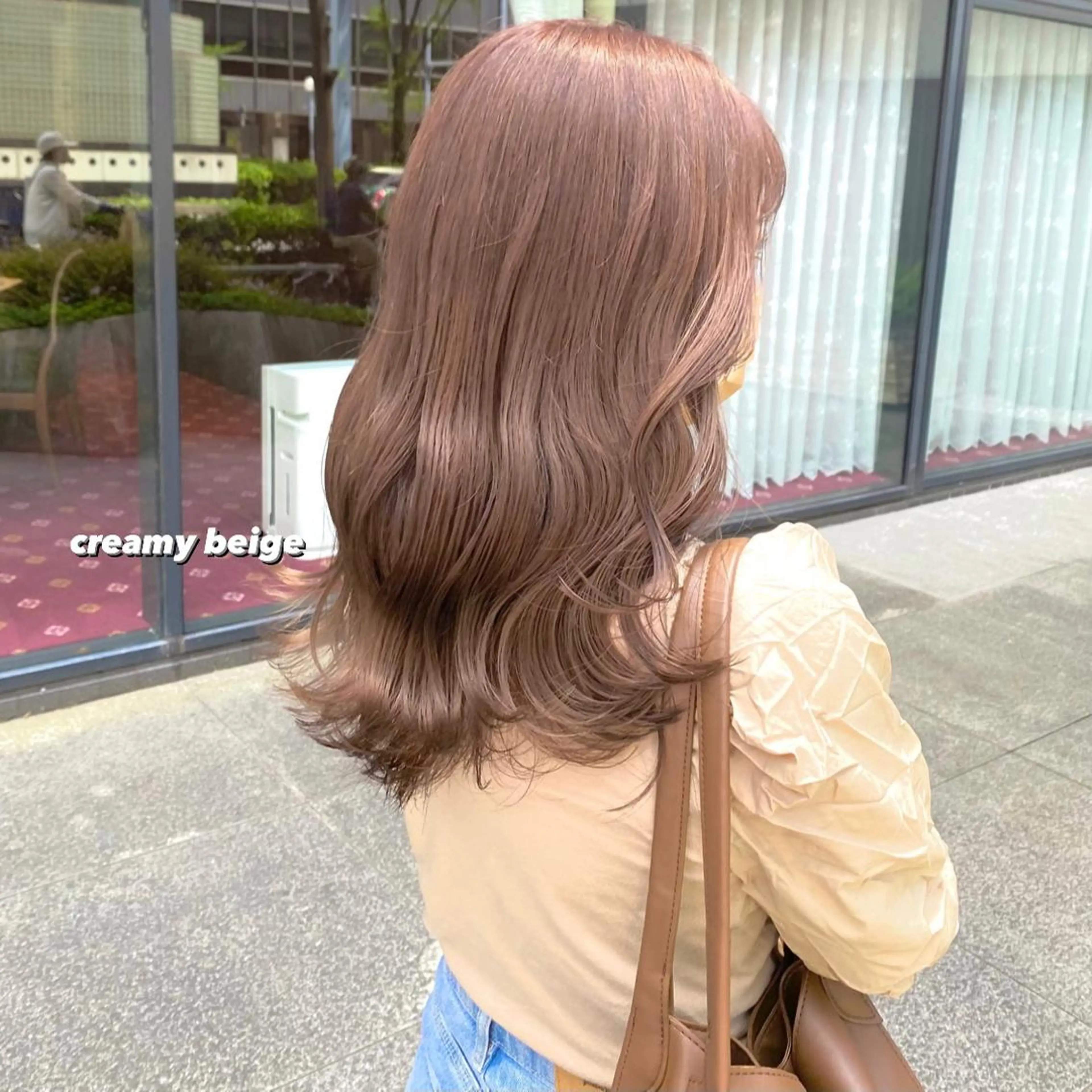 セミロング カラー パーマ ヘアアレンジ メンズ キッズ ネイル マツエク・マツパ メンズブリーチ ベージュカラー ブリーチ EMANON梅田店所属・前川 朋香のヘアスタイル