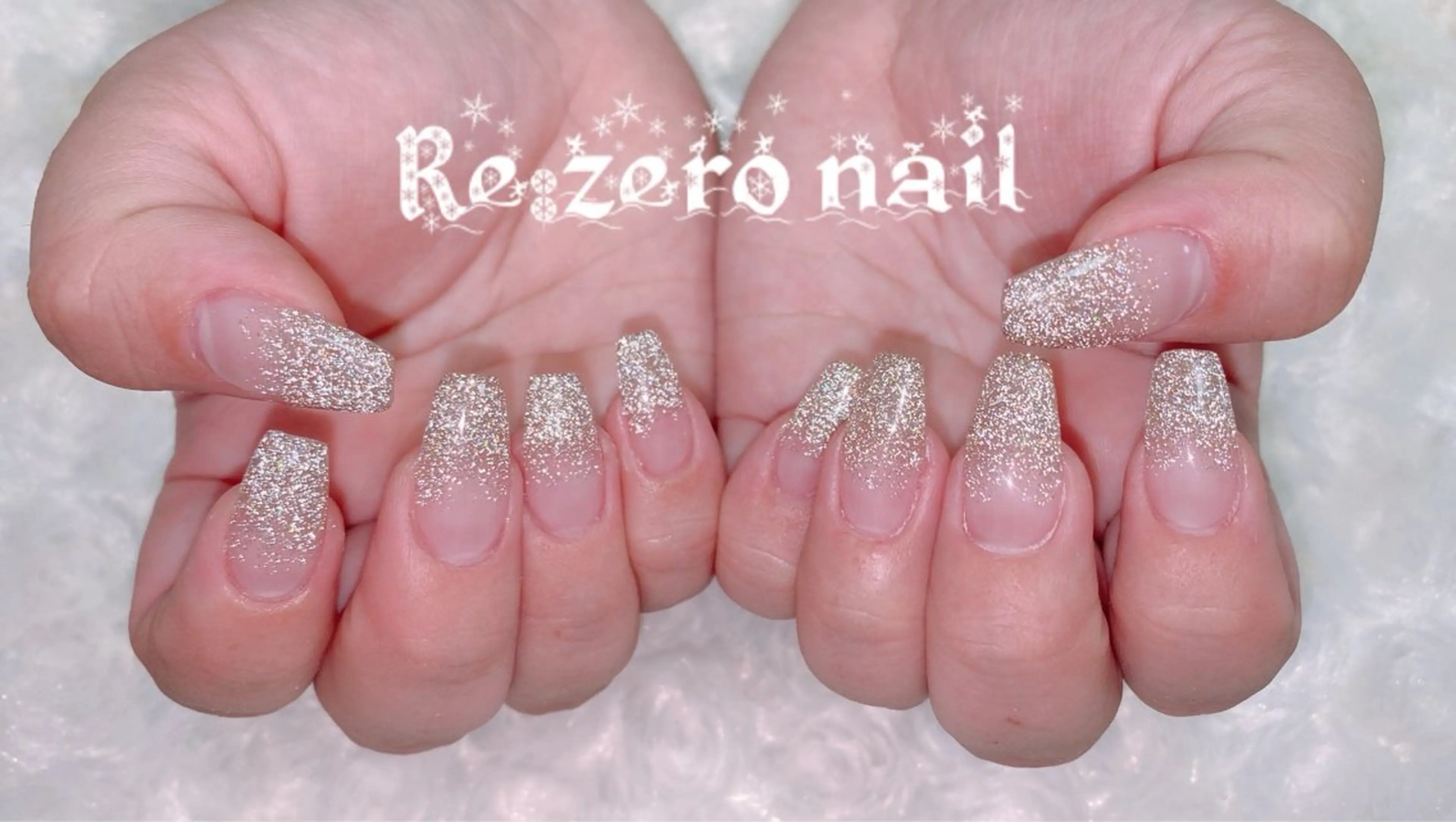 ネイル フラッシュネイル ゴールド ハンドネイル Re:Ø nail 🩵TSUJIのネイルデザイン