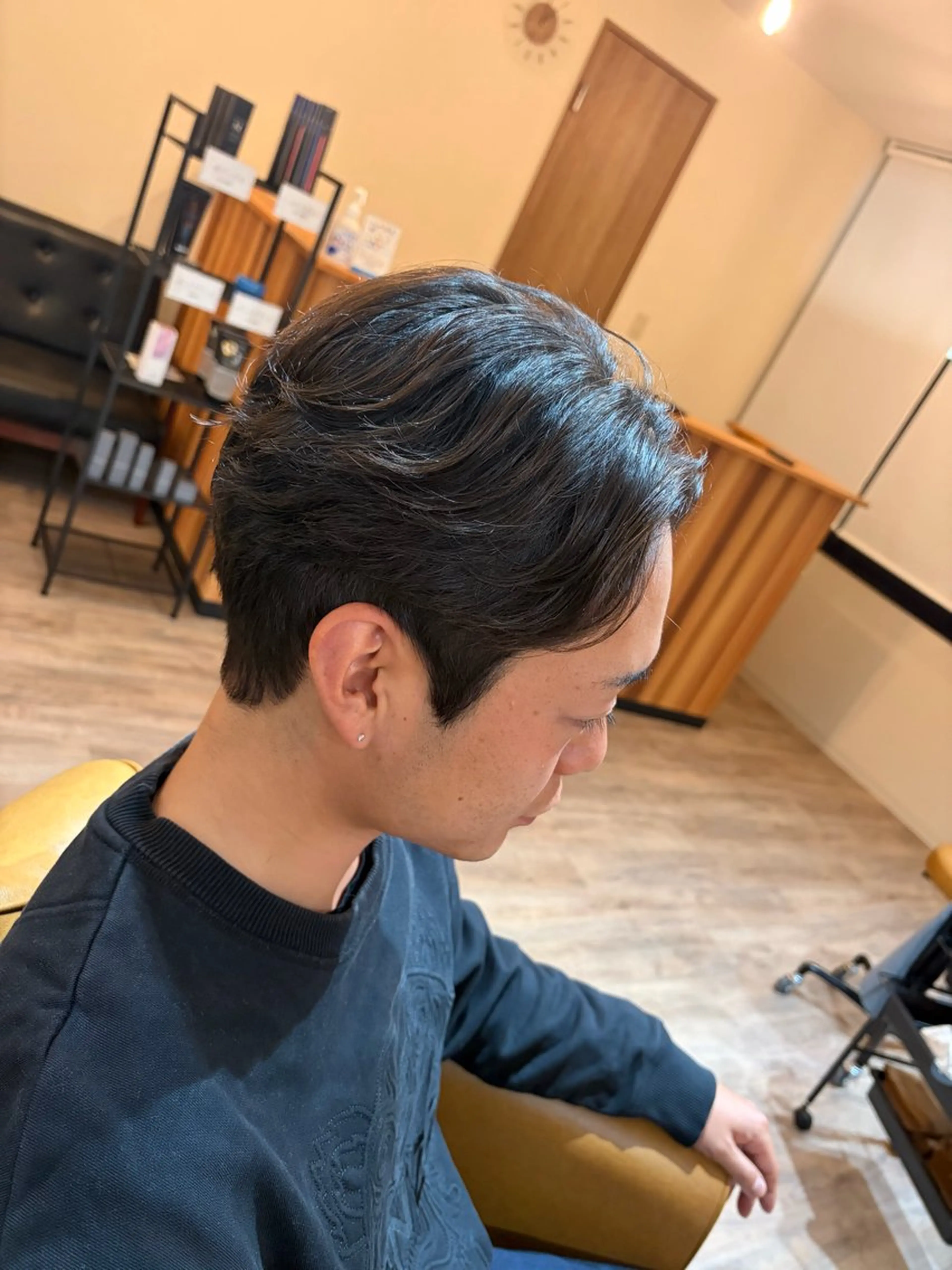 『平日限定』『身だしなみ整う』カット＋お顔剃り＋眉カット¥4770→¥4200の写真