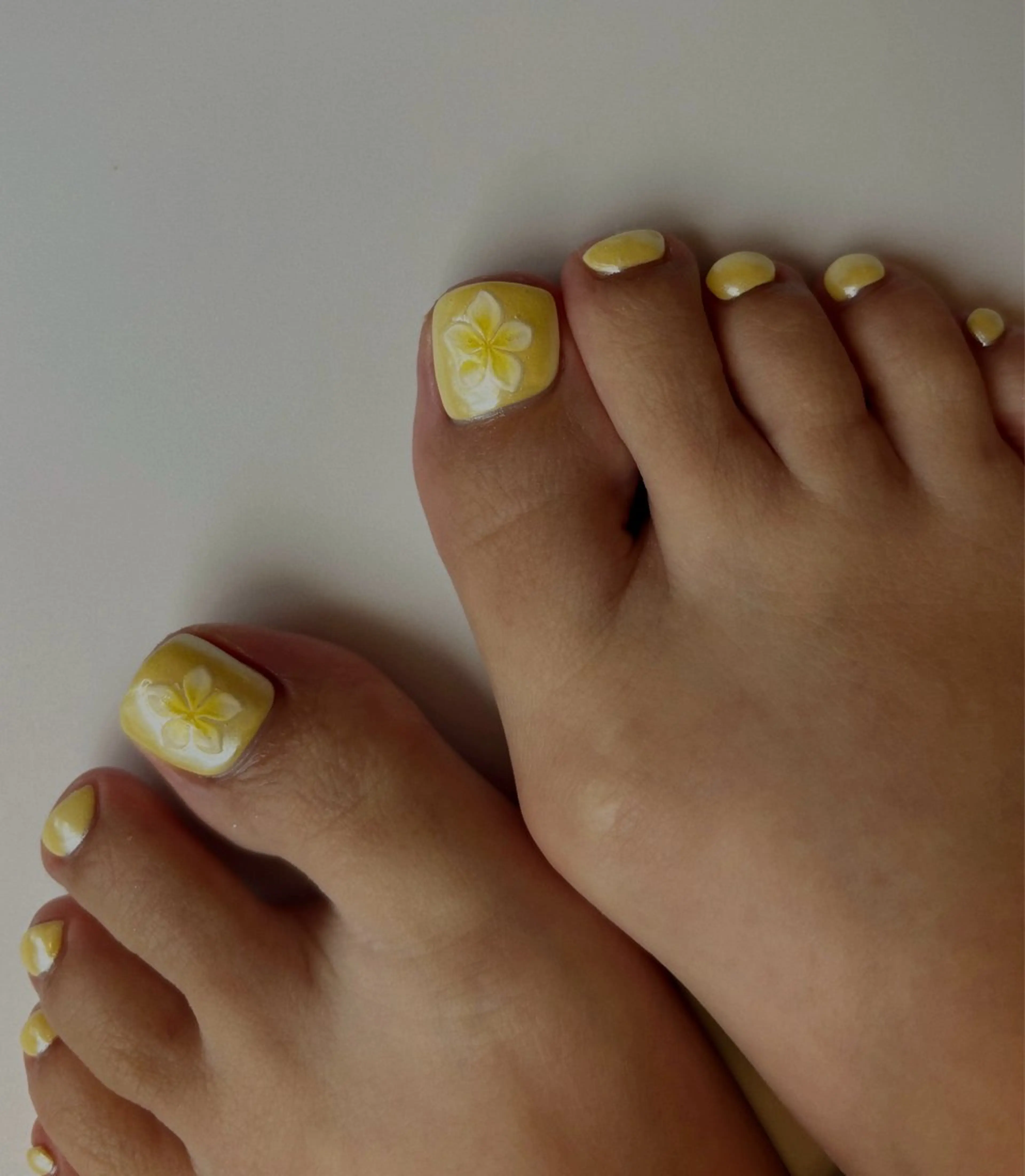 ネイル フットネイル Nailsalon Olu所属・ネイリスト Nanaのネイルデザイン
