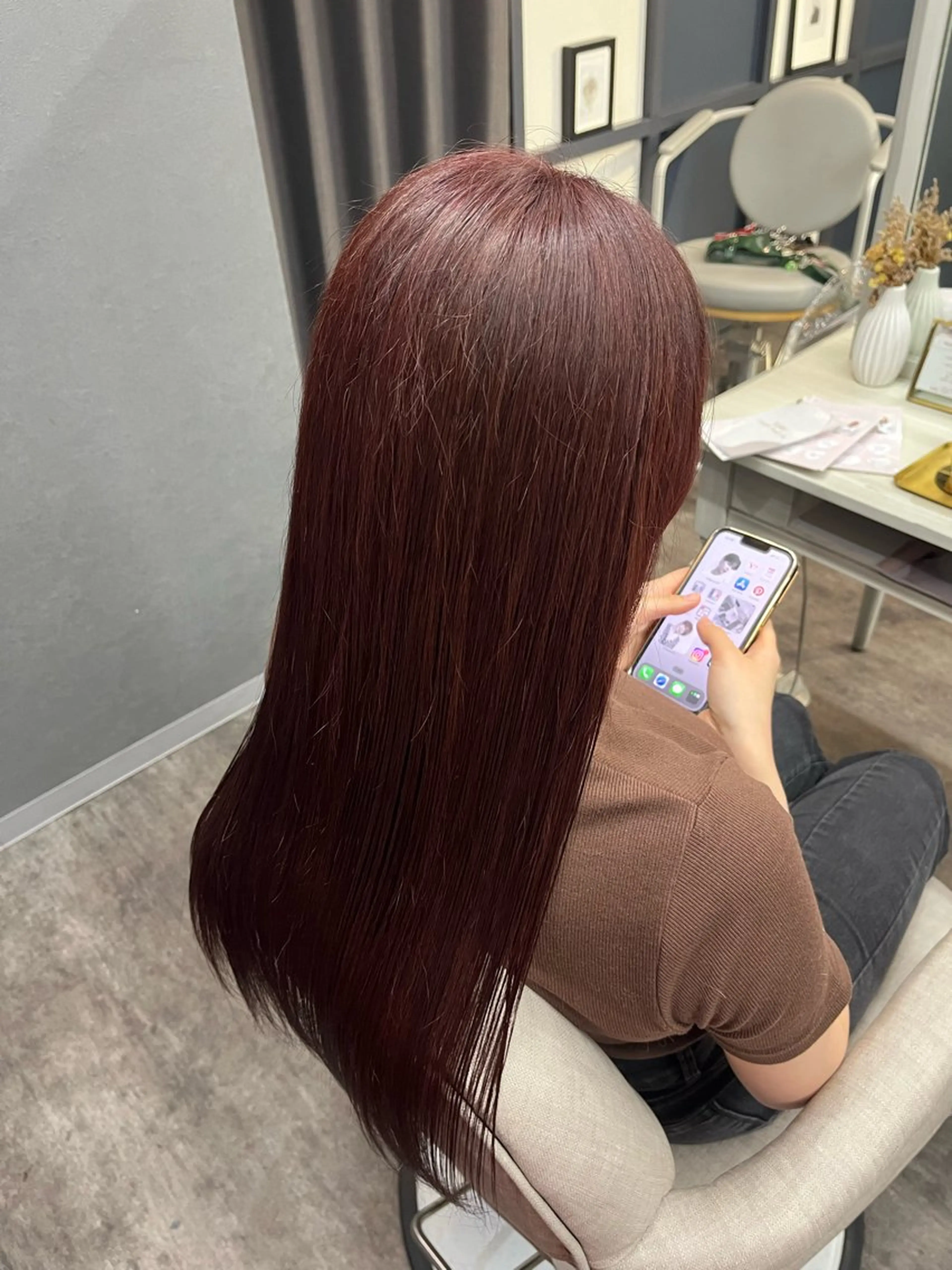 カラー ブラウンカラー ピンクカラー ヘアカラー 松井 咲樹のヘアスタイル