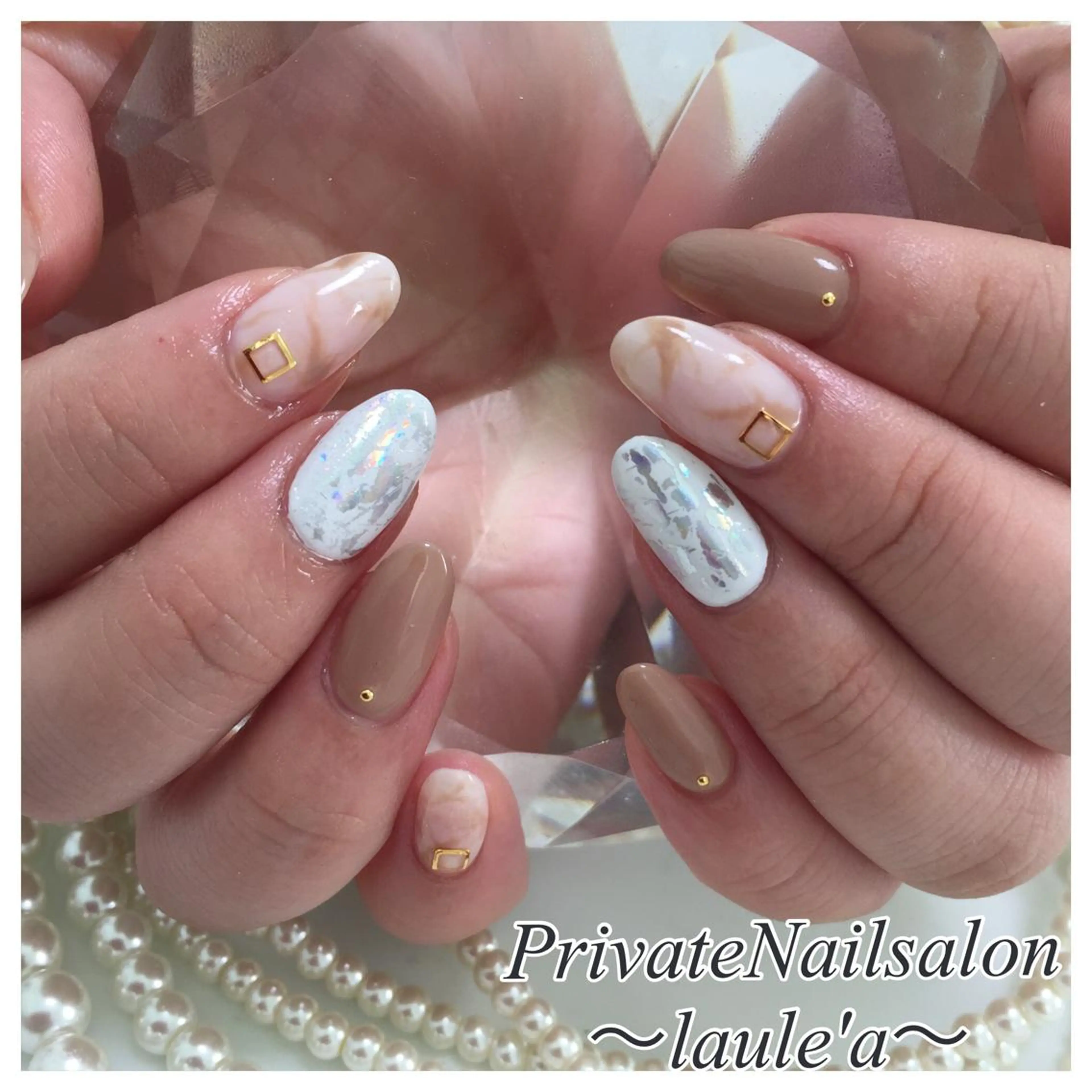 ミディアム ネイル 大理石ネイル(マーブル) Nailsalon laule'aのネイルデザイン