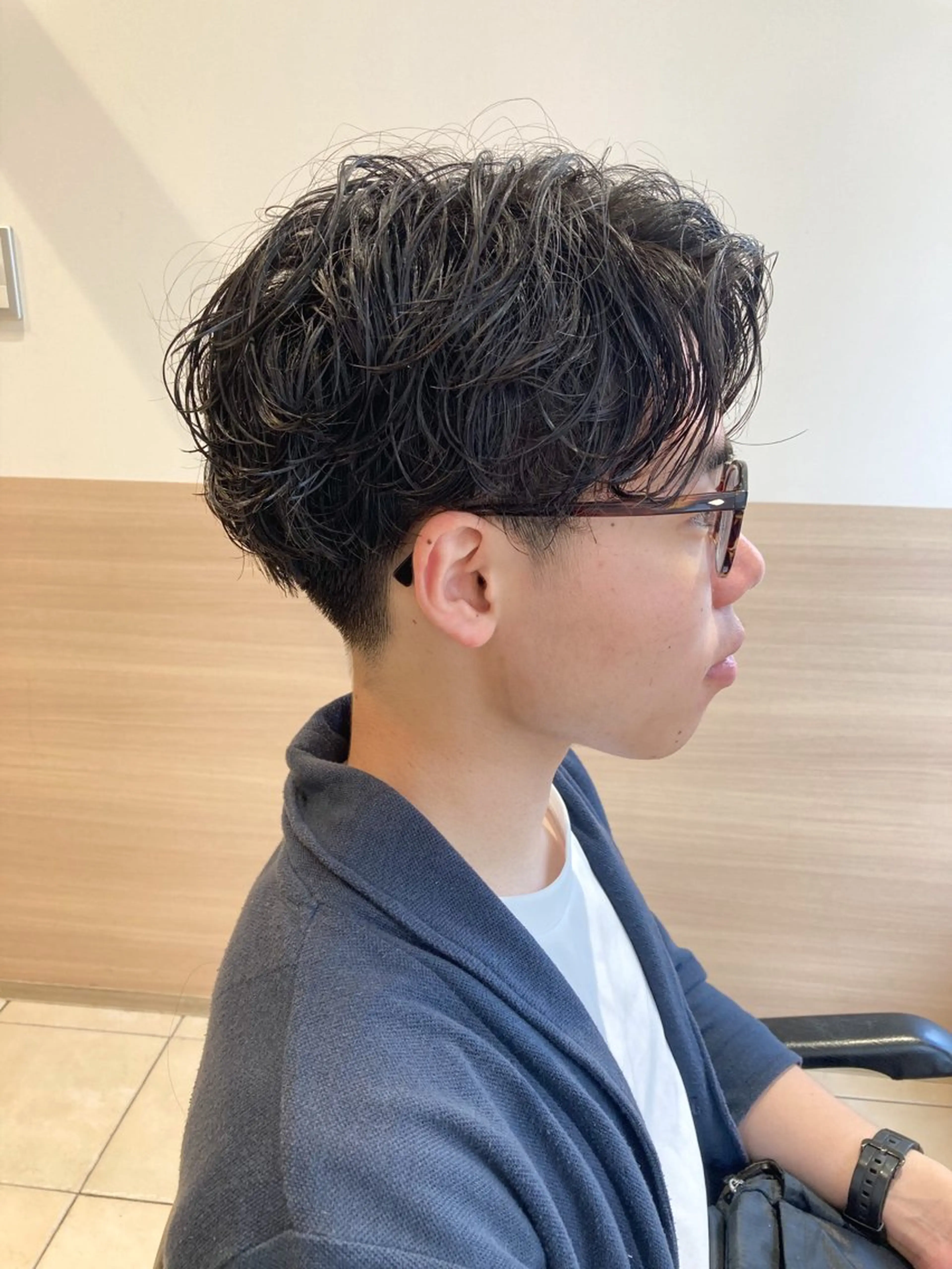 ショート パーマ メンズ メンズパーマ カット パーマ icie所属・大阪ヴィーガンサロン KANAKOのヘアスタイル