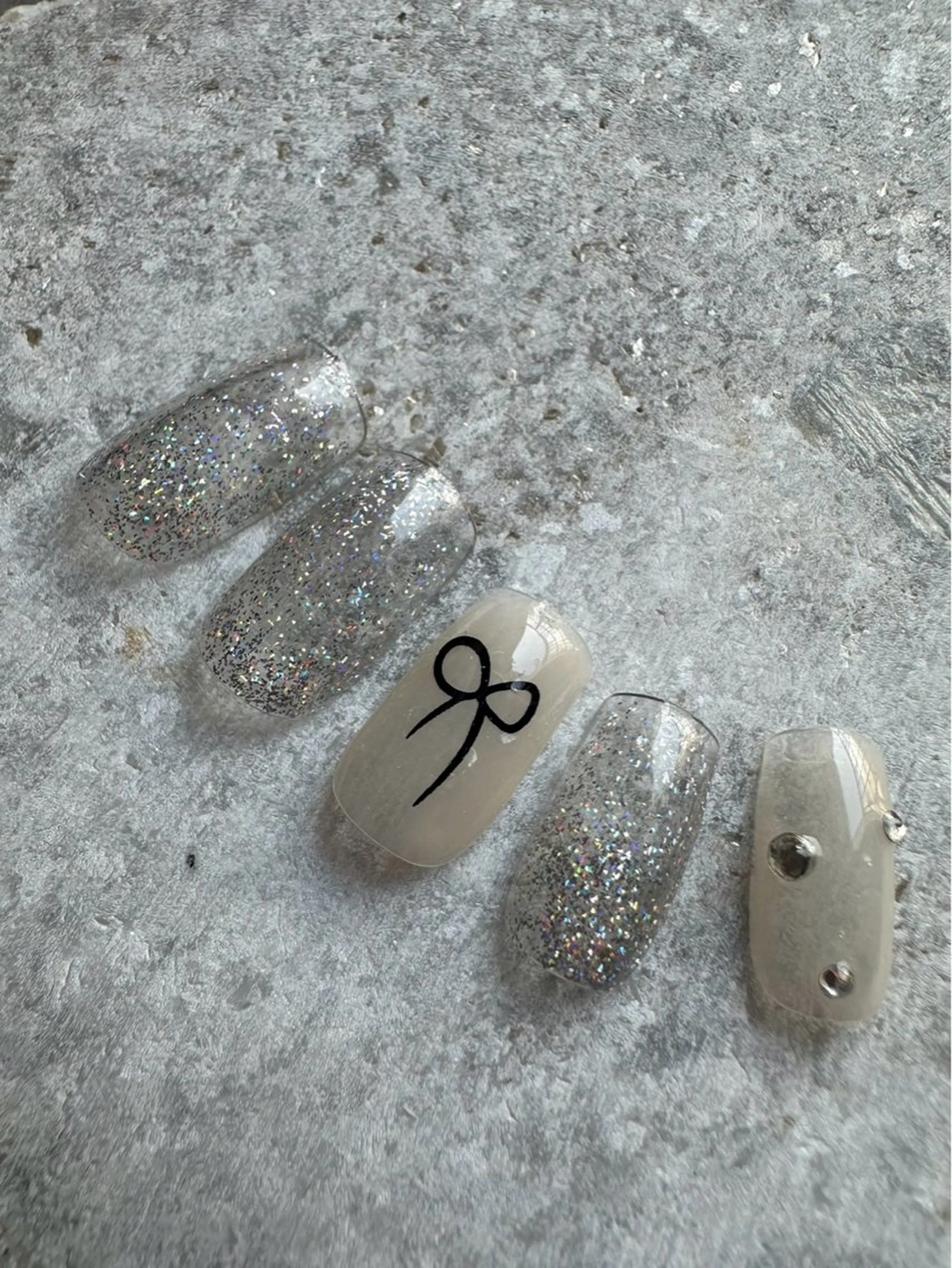 ネイル ハンドネイル IRY nail 黒須莉奈のネイルデザイン