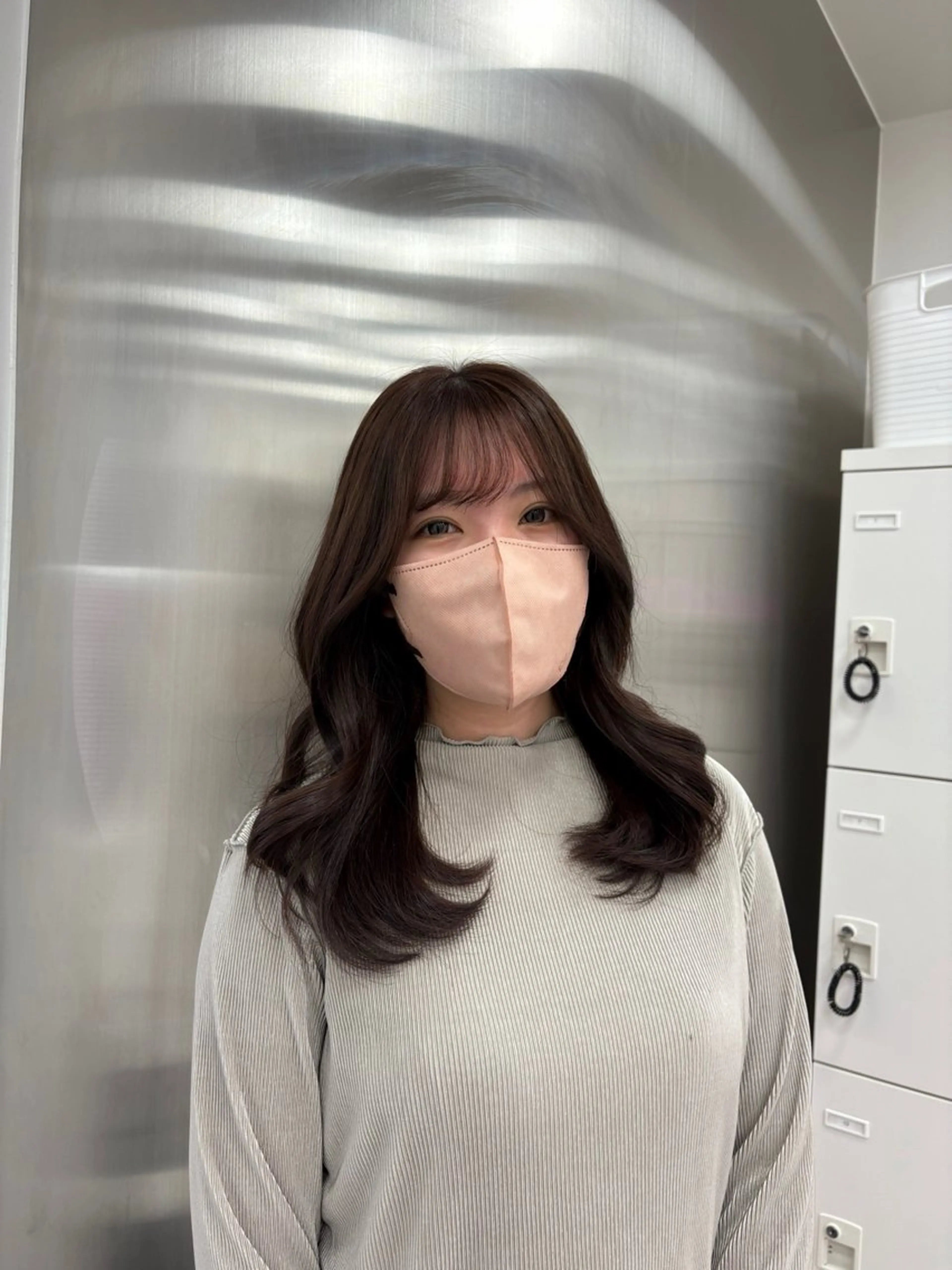 カラー カット ヘアカラー トリートメント ベージュ/ピンク【く すみカラー】レイヤーのヘアスタイル