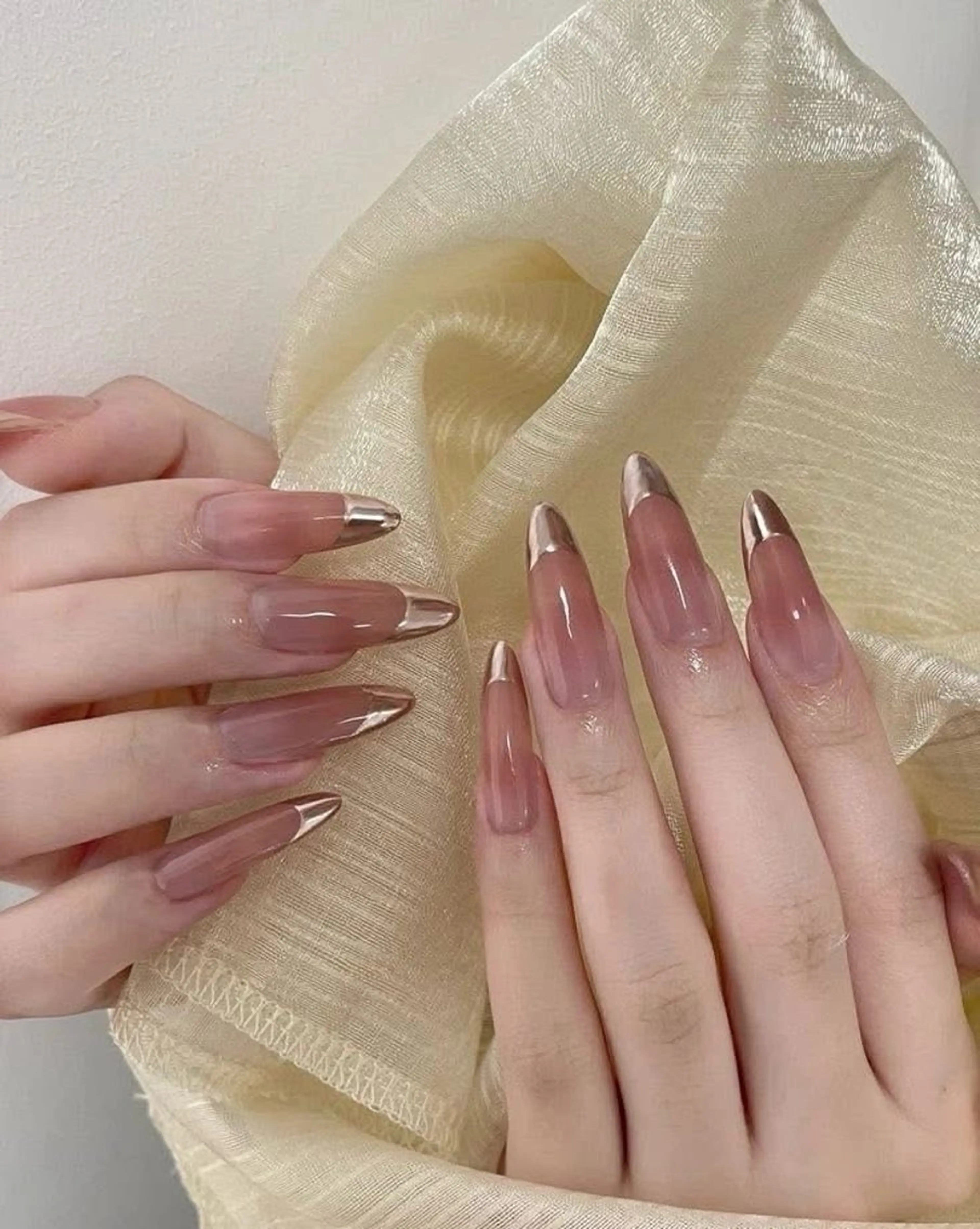 ネイル ハンドネイル T. Leeのネイルデザイン