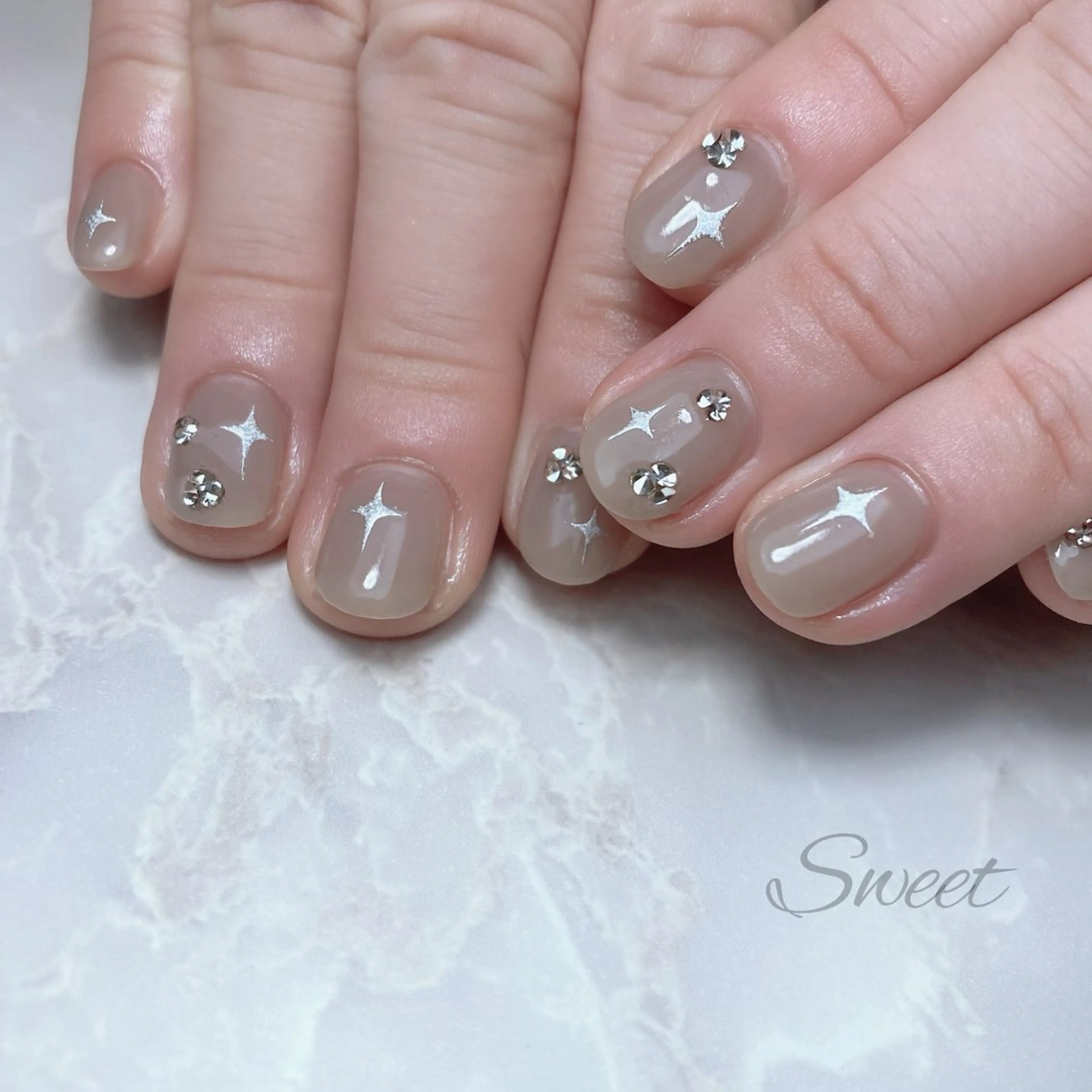 ネイル sweet 仲野陽子のネイルデザイン