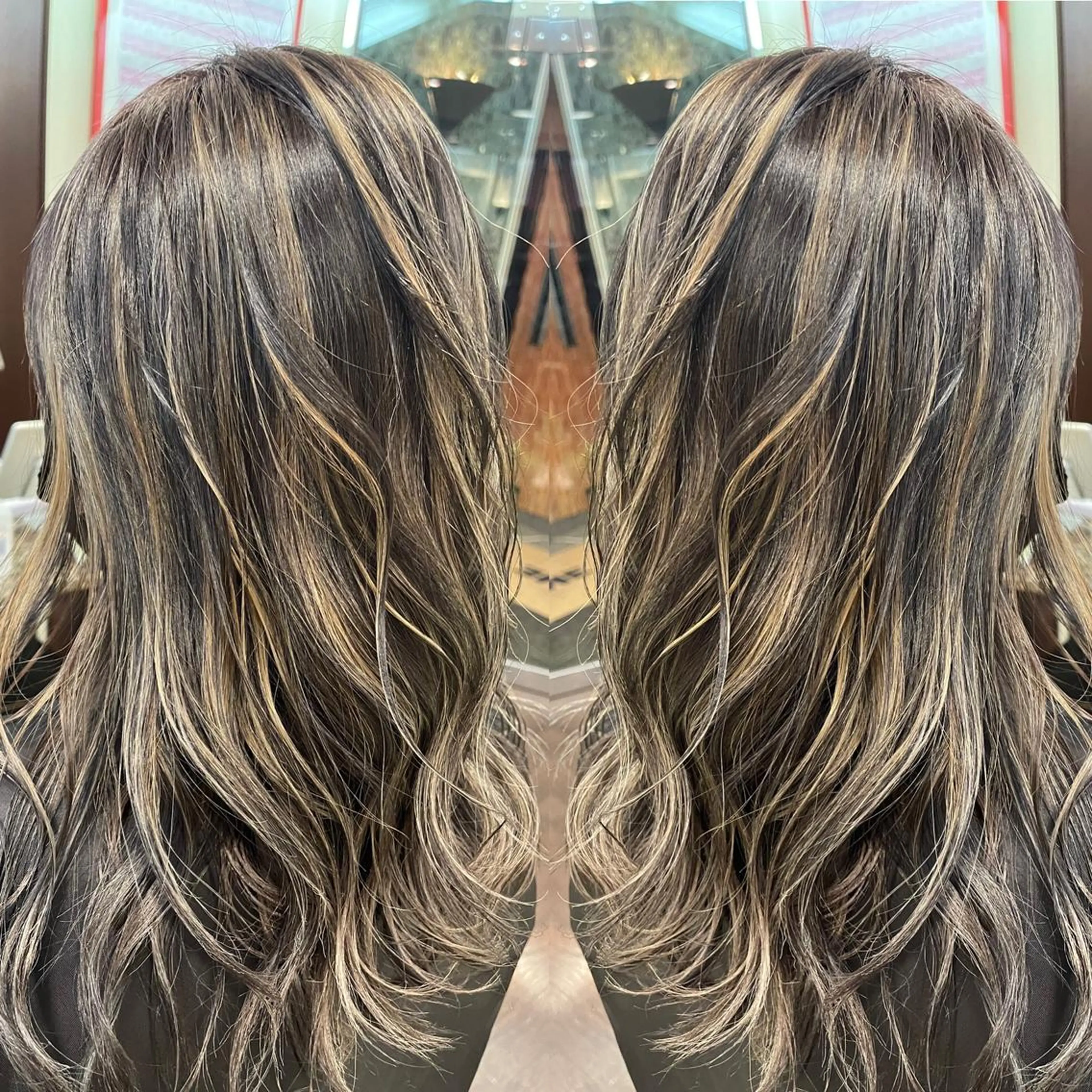 セミロング カラー ハイライトカラー ハイライト カット ヘアカラー トリートメント peakshair所属・北堀江メンズパーマ 特化◎下村悠人のヘアスタイル