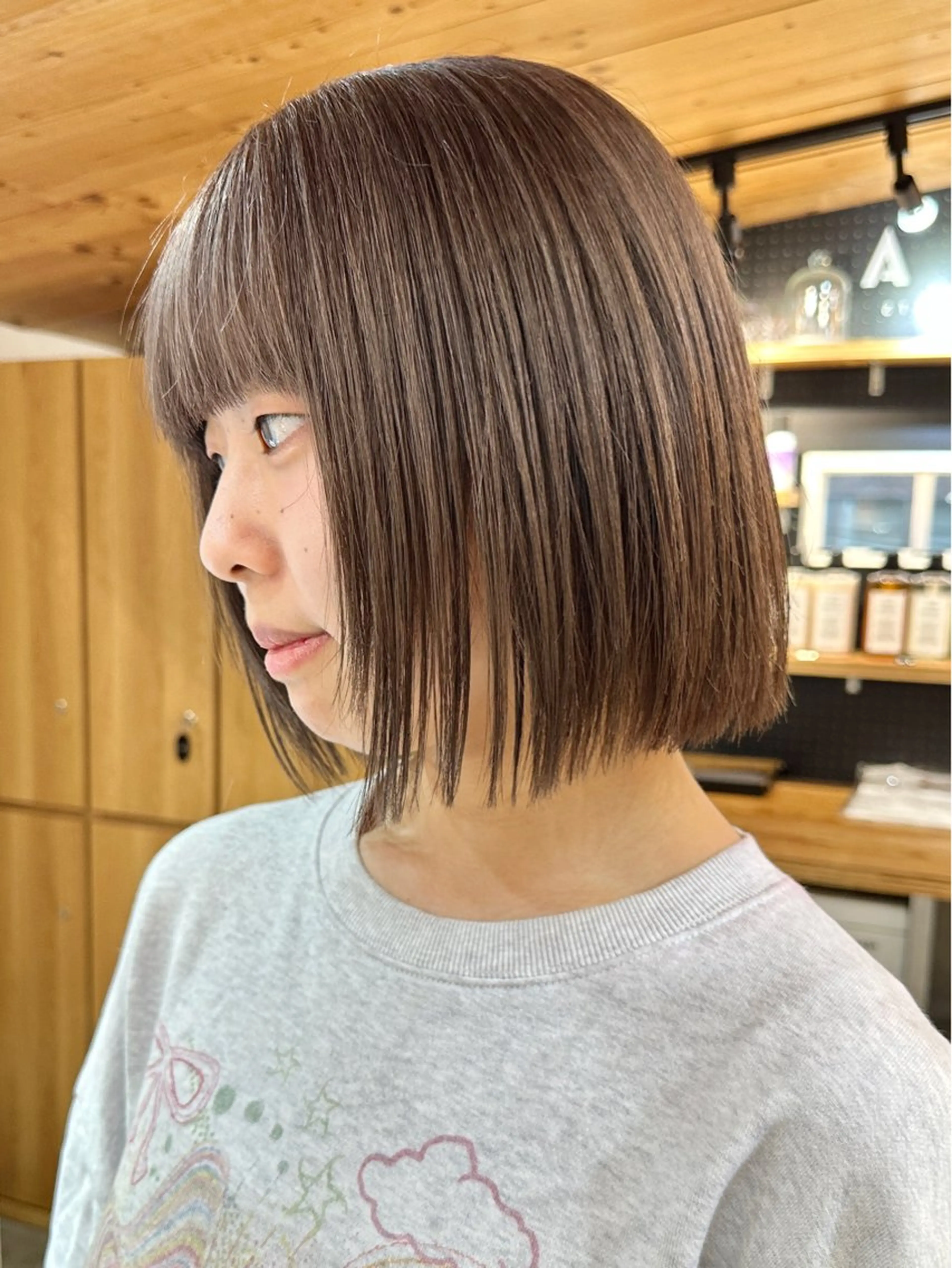 ショート カラー カット ヘアカラー トリートメント ブリーチダブルカラー 【koide】のヘアスタイル