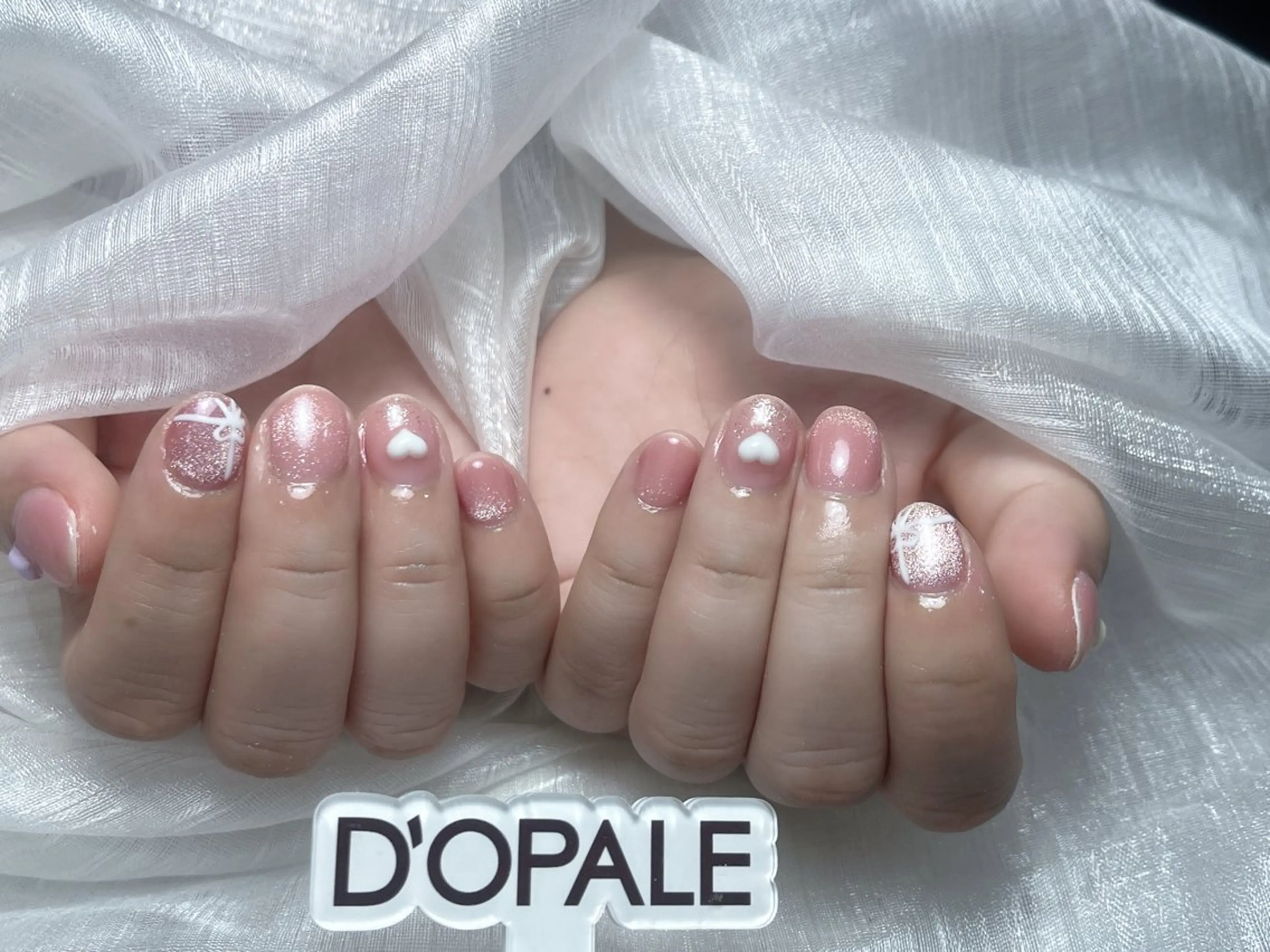 ネイル DOPALE、もも 彦奇のネイルデザイン