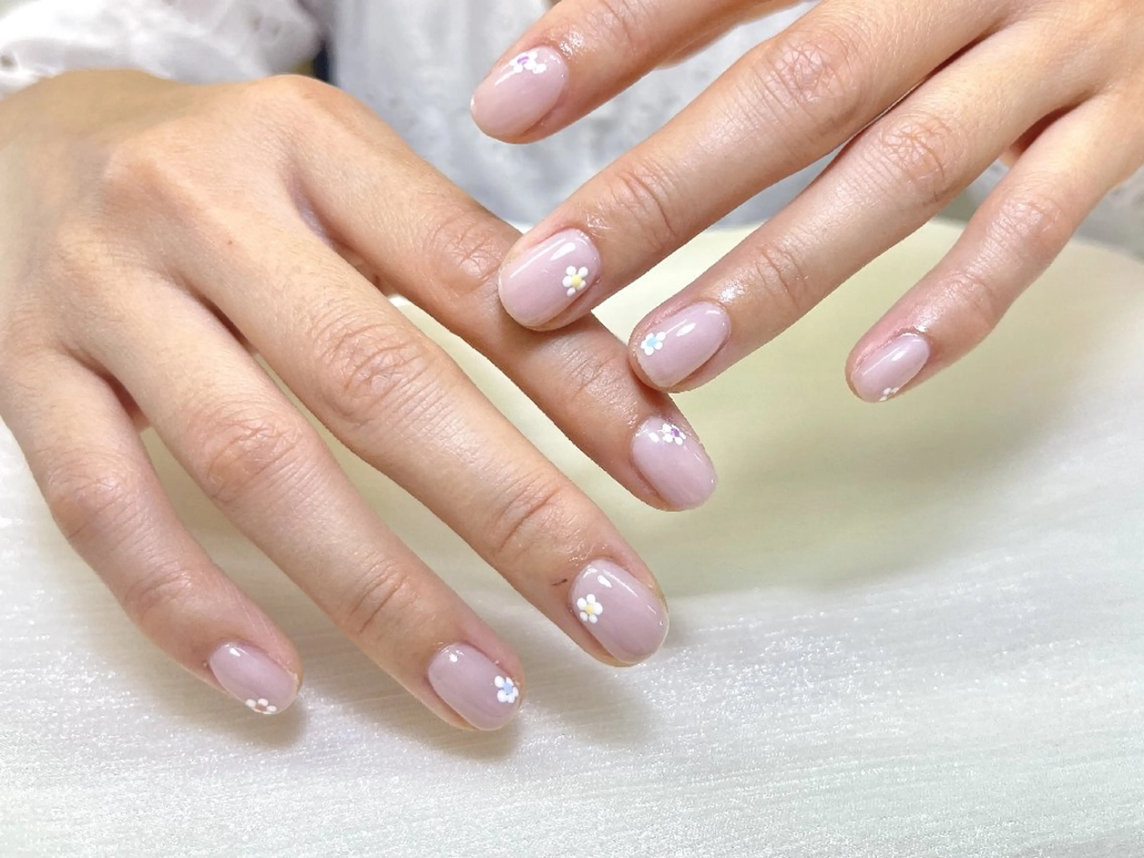 ネイル ハンドネイル PIPPY  NAILS新宿のネイルデザイン