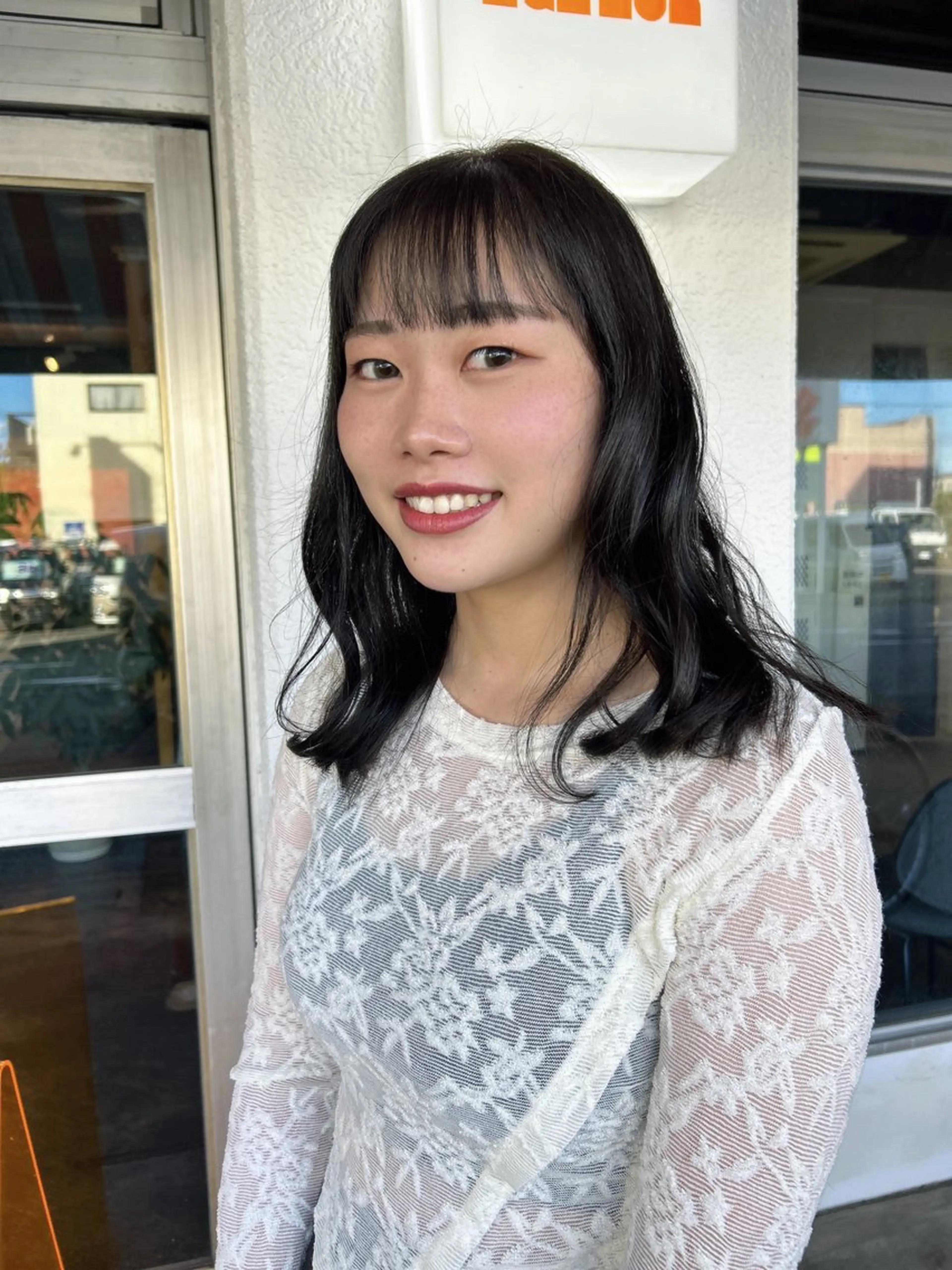 セミロング カット ヘアカラー 透明感カラー 暖色shihoのヘアスタイル