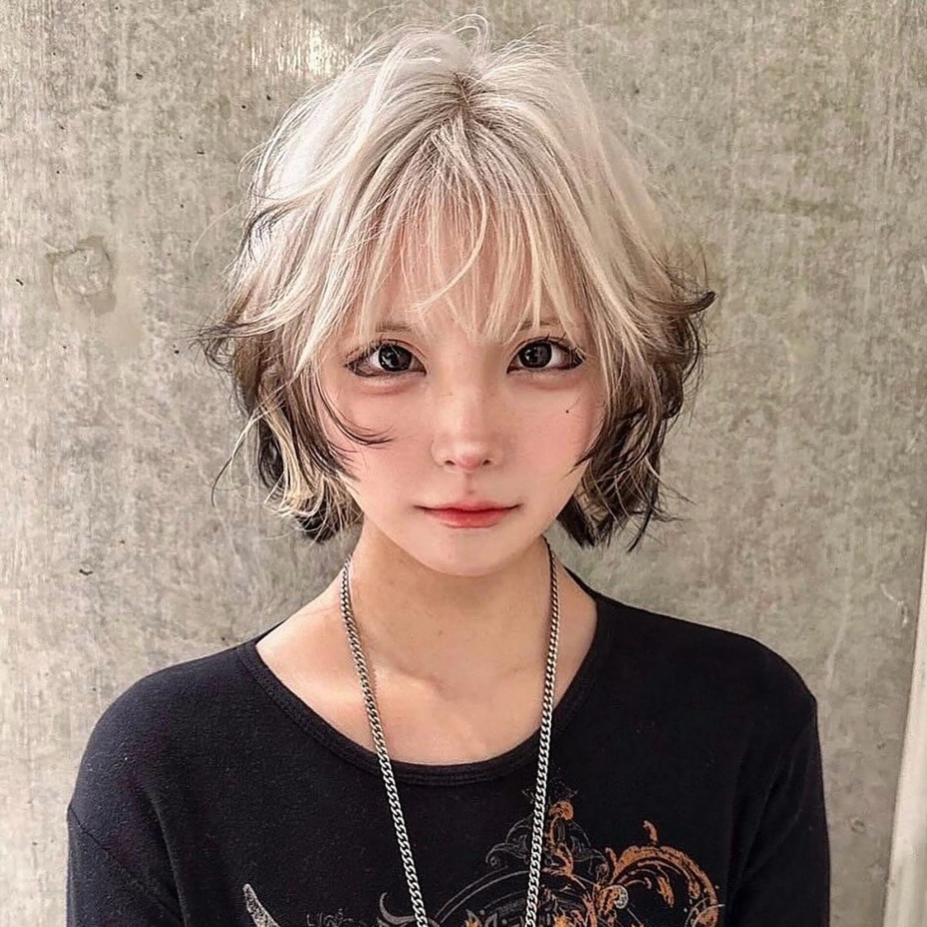 ショート MONIQA【モニカ】所属・名古屋ハイトーン/ 🐶ブリーチ専門店のヘアスタイル
