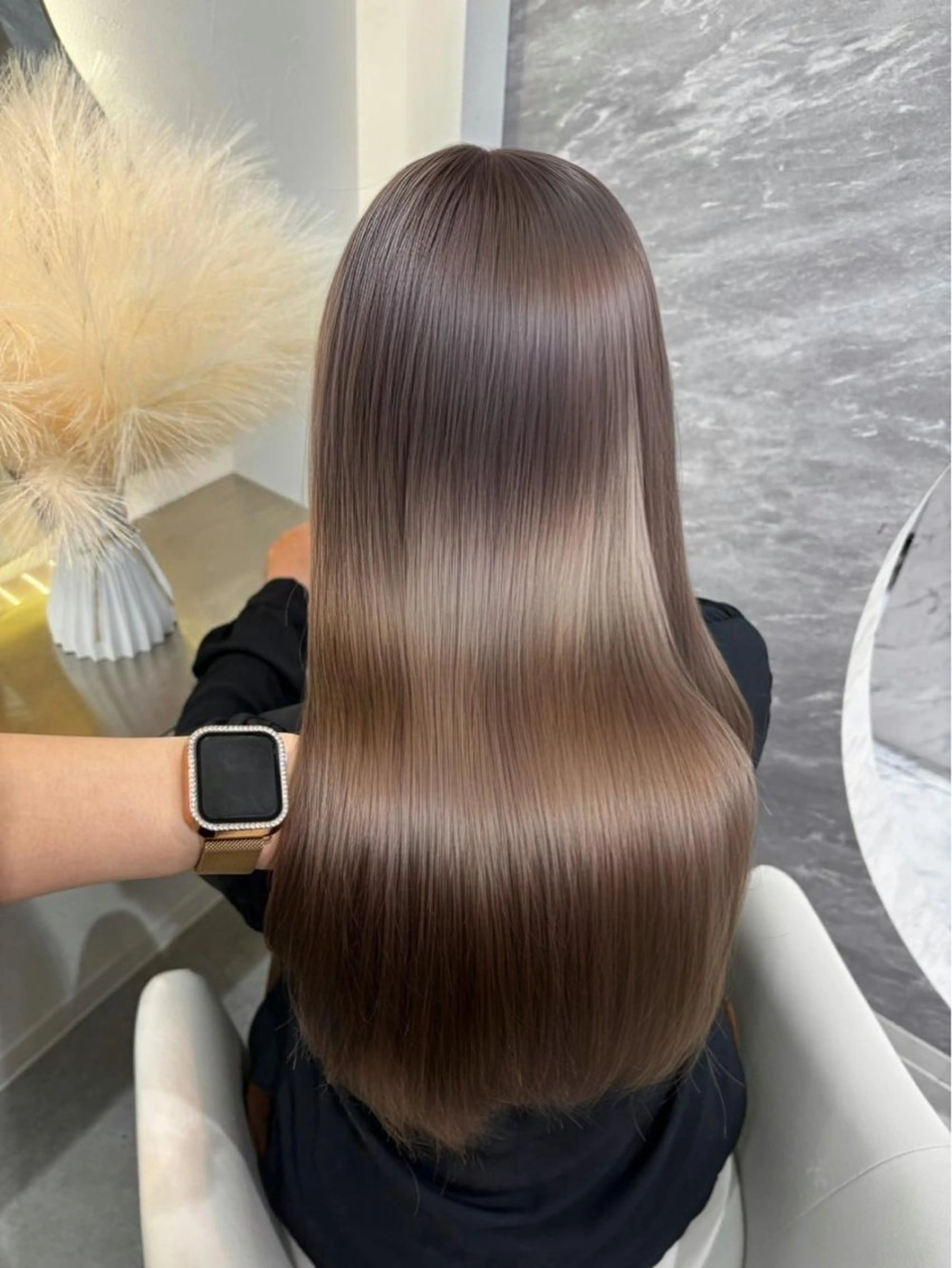 ロング カラー Maho ブリーチモデル募集中のヘアスタイル