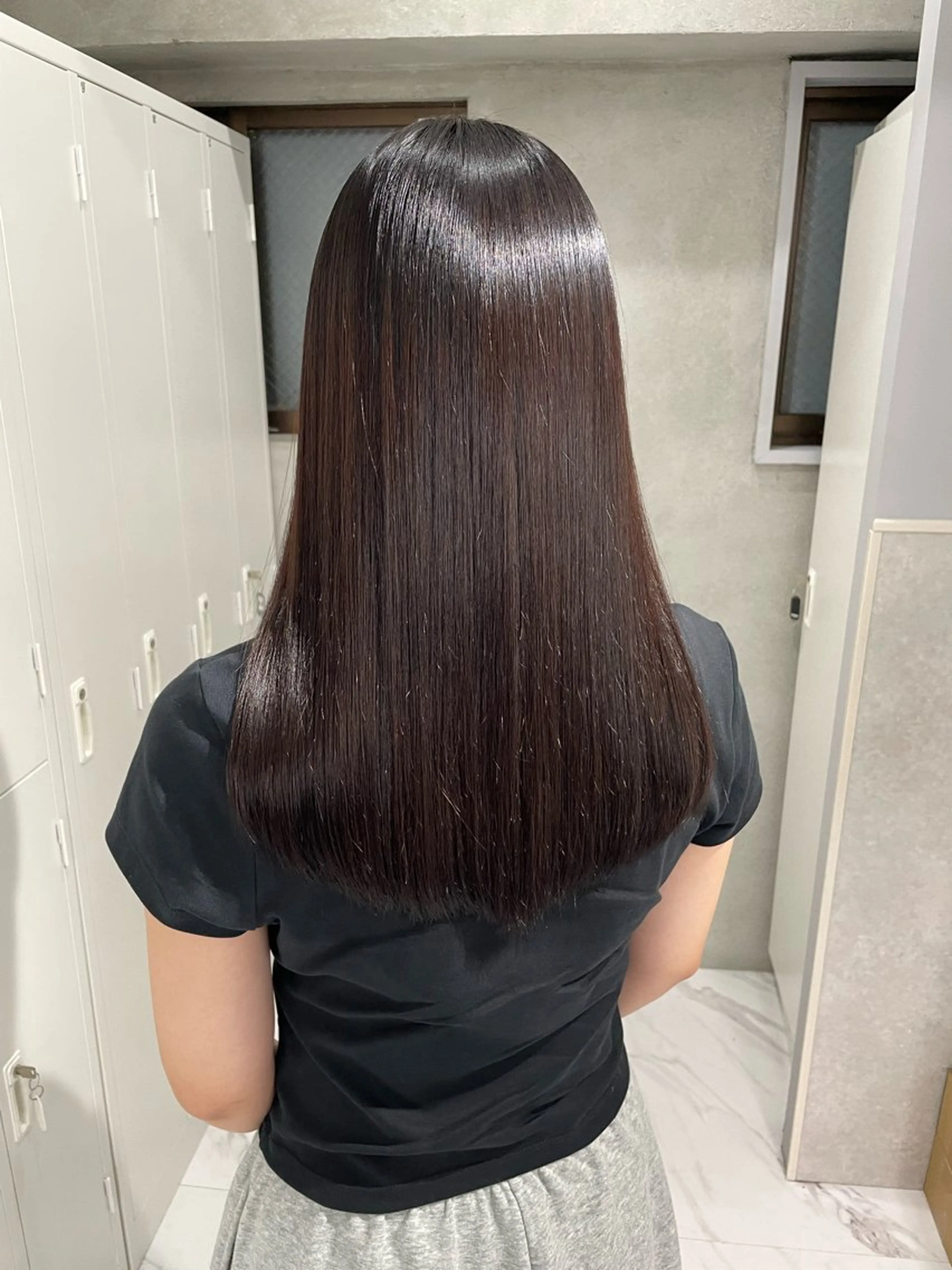 【水曜日だけ天神店出勤です🙇🏻‍♂️】髪質改善カラー➕トリートメント【想像を超える艶髪】の写真