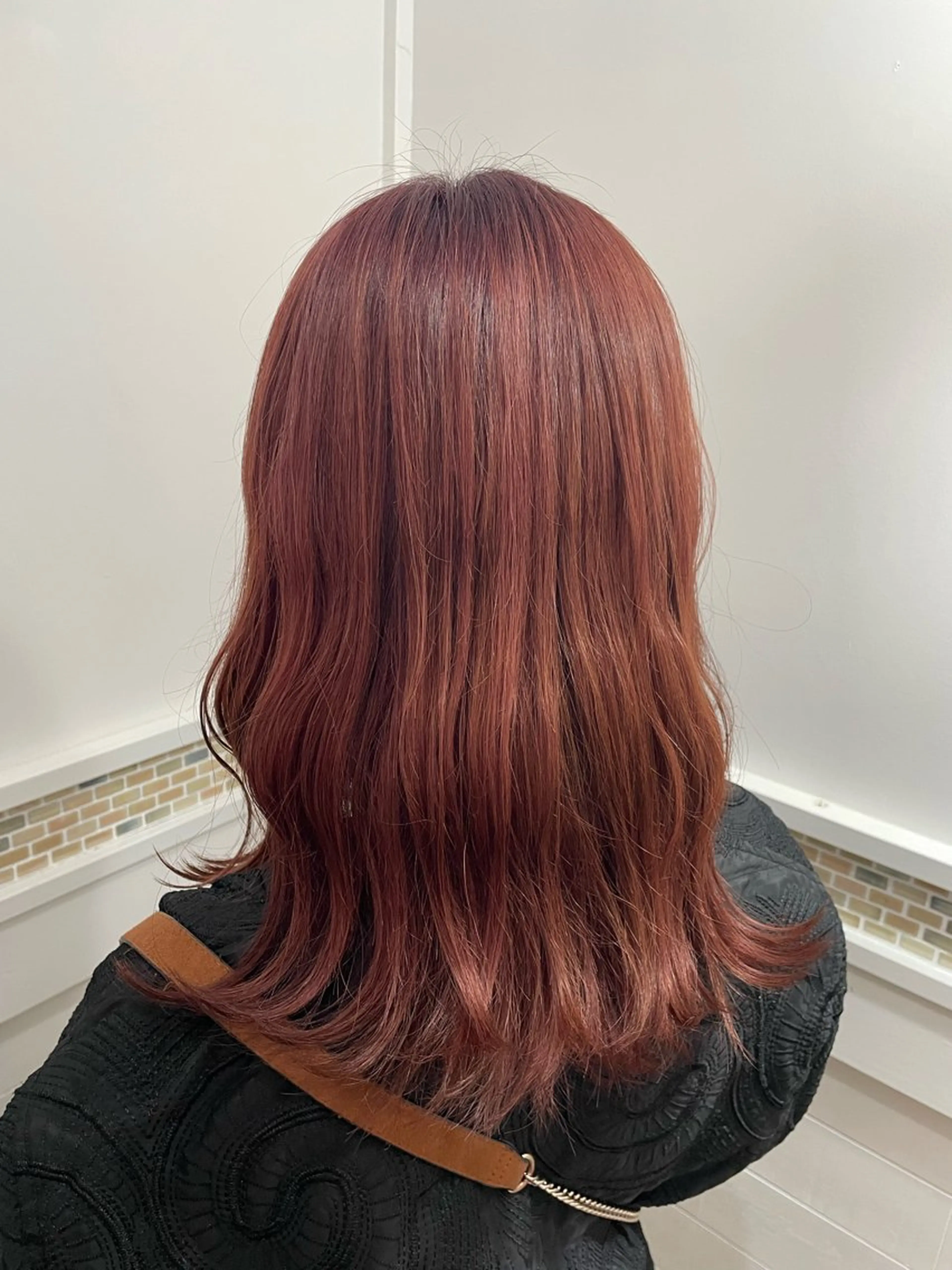 カラー ベージュカラー ダブルカラー ピンクカラー ピンクベージュ ヘアカラー 笹岡 咲彩のヘアスタイル