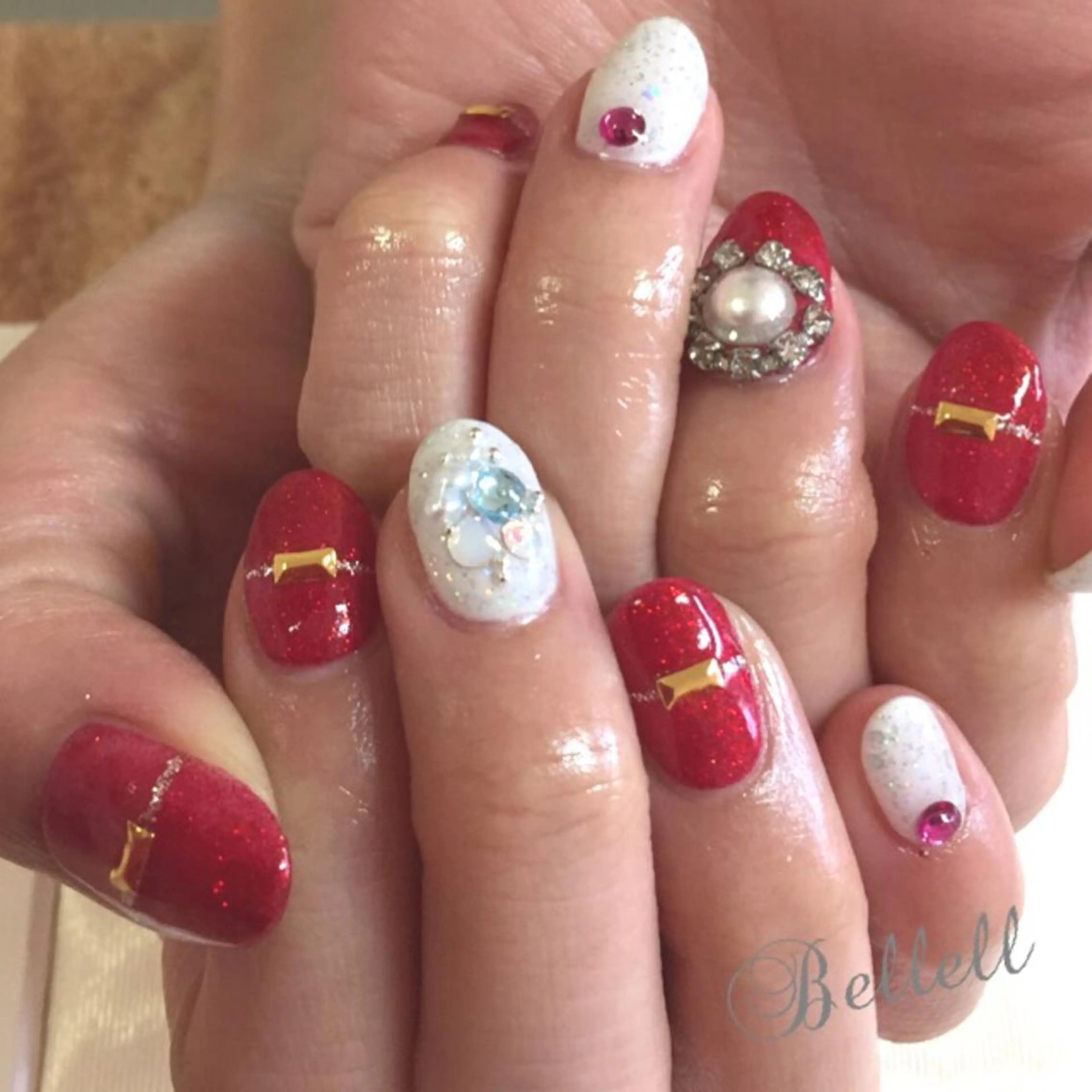 ネイル 青木 綾子のネイルデザイン