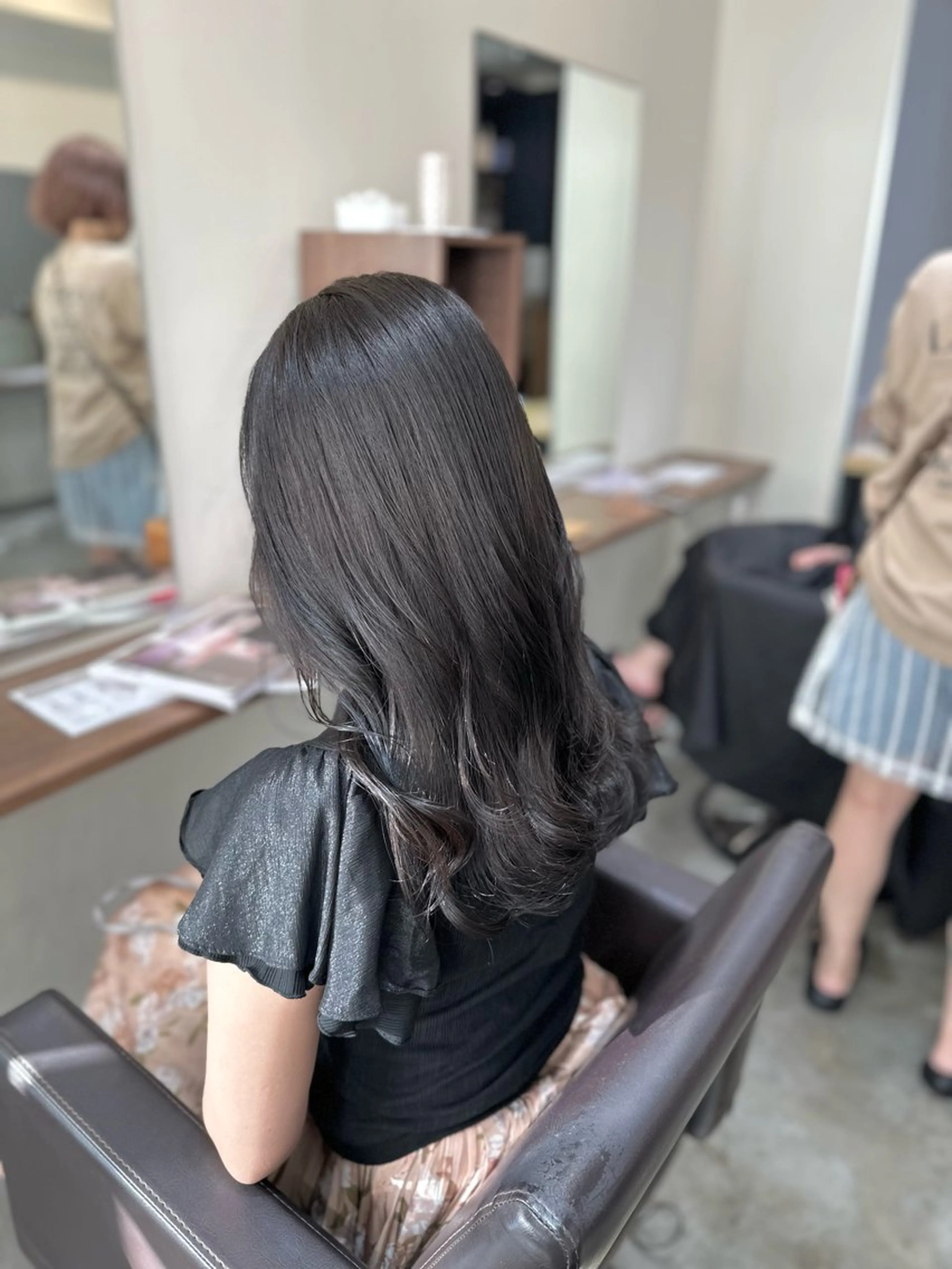 ロング カラー パーマ カット ヘアカラー パーマ トリートメント 小顔カット✨ 透明感カラー✨kyoのヘアスタイル