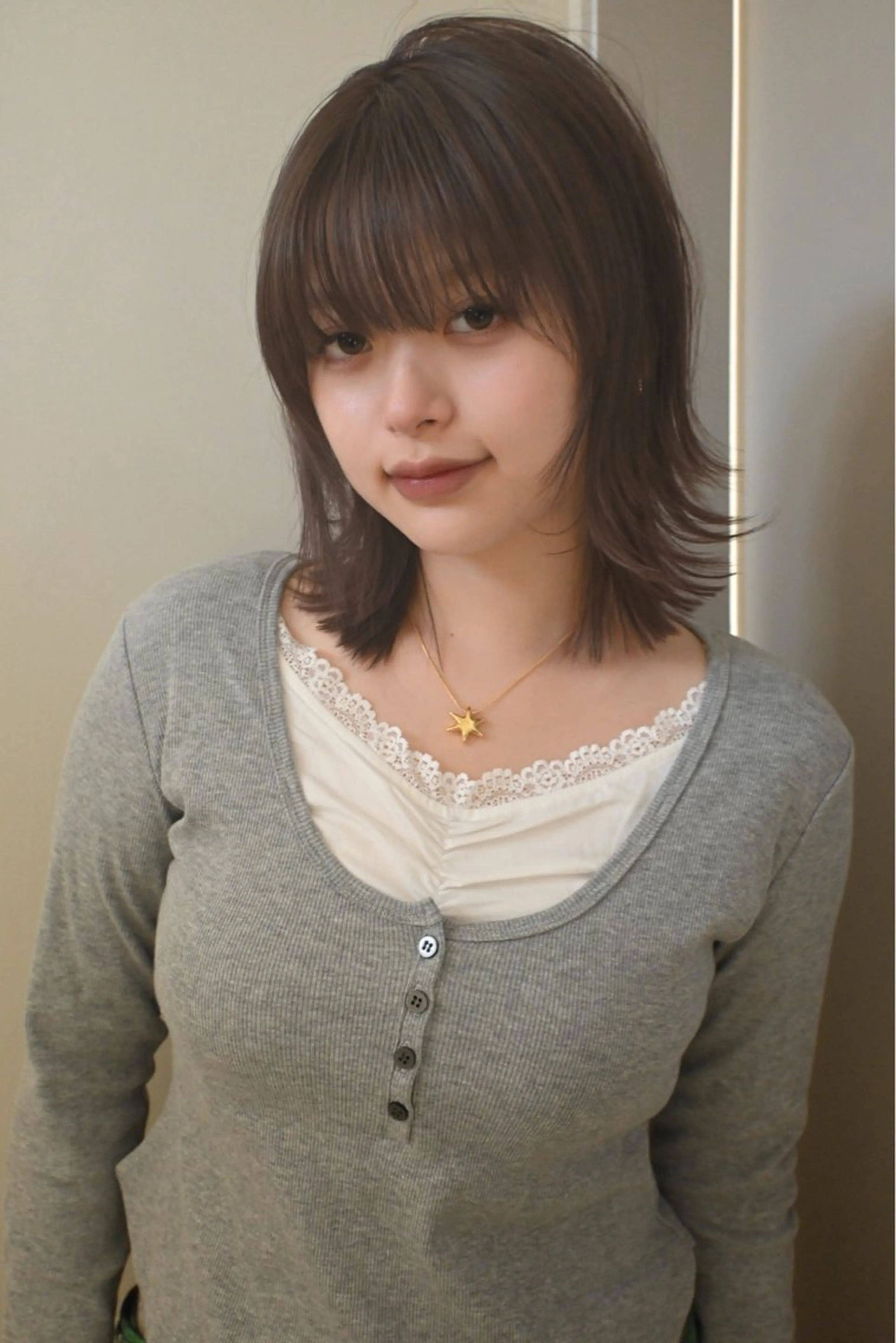 カラー ヘアカラー トリートメント aya / カットカラーのヘアスタイル