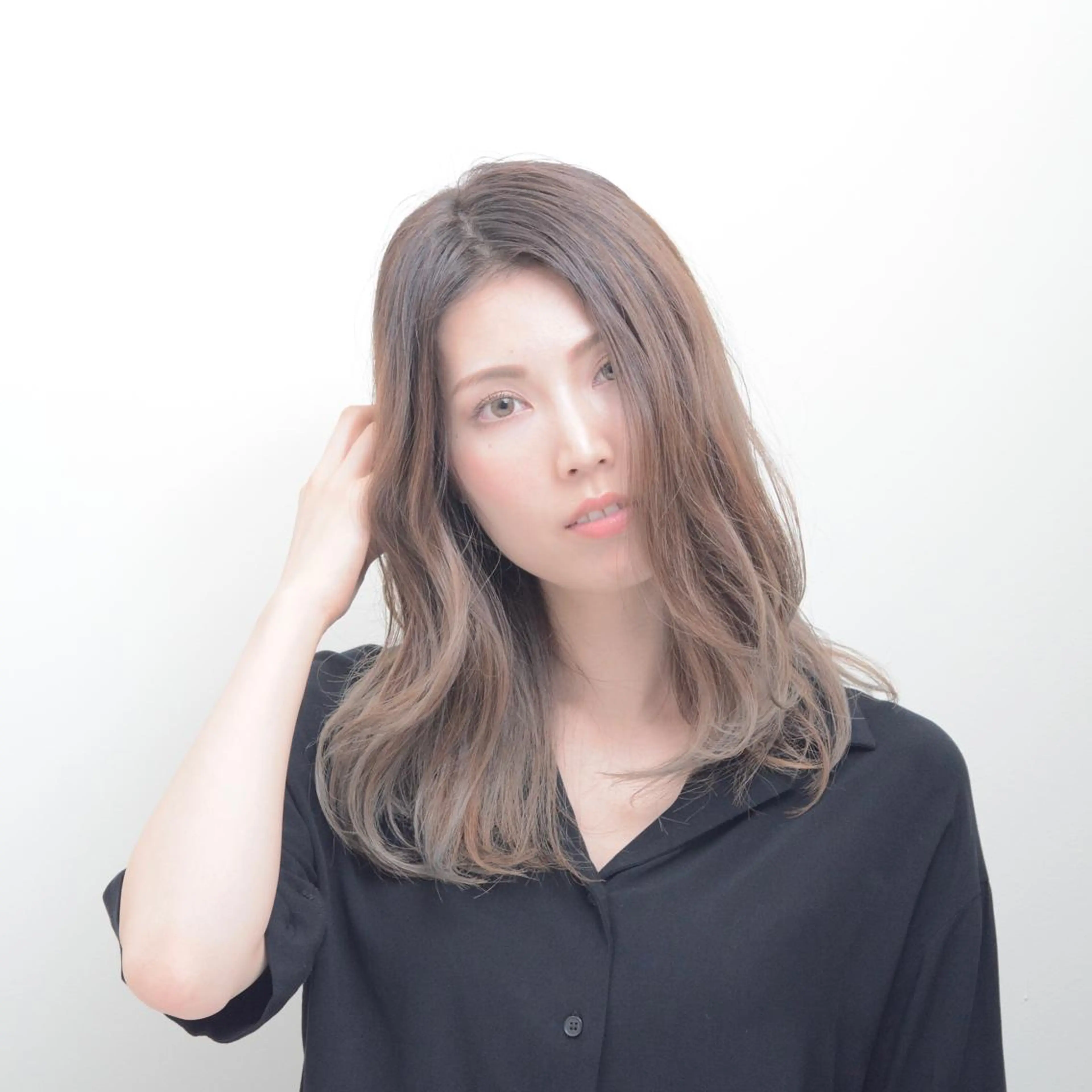 セミロング カラー パーマ 石川 友美のその他イメージ