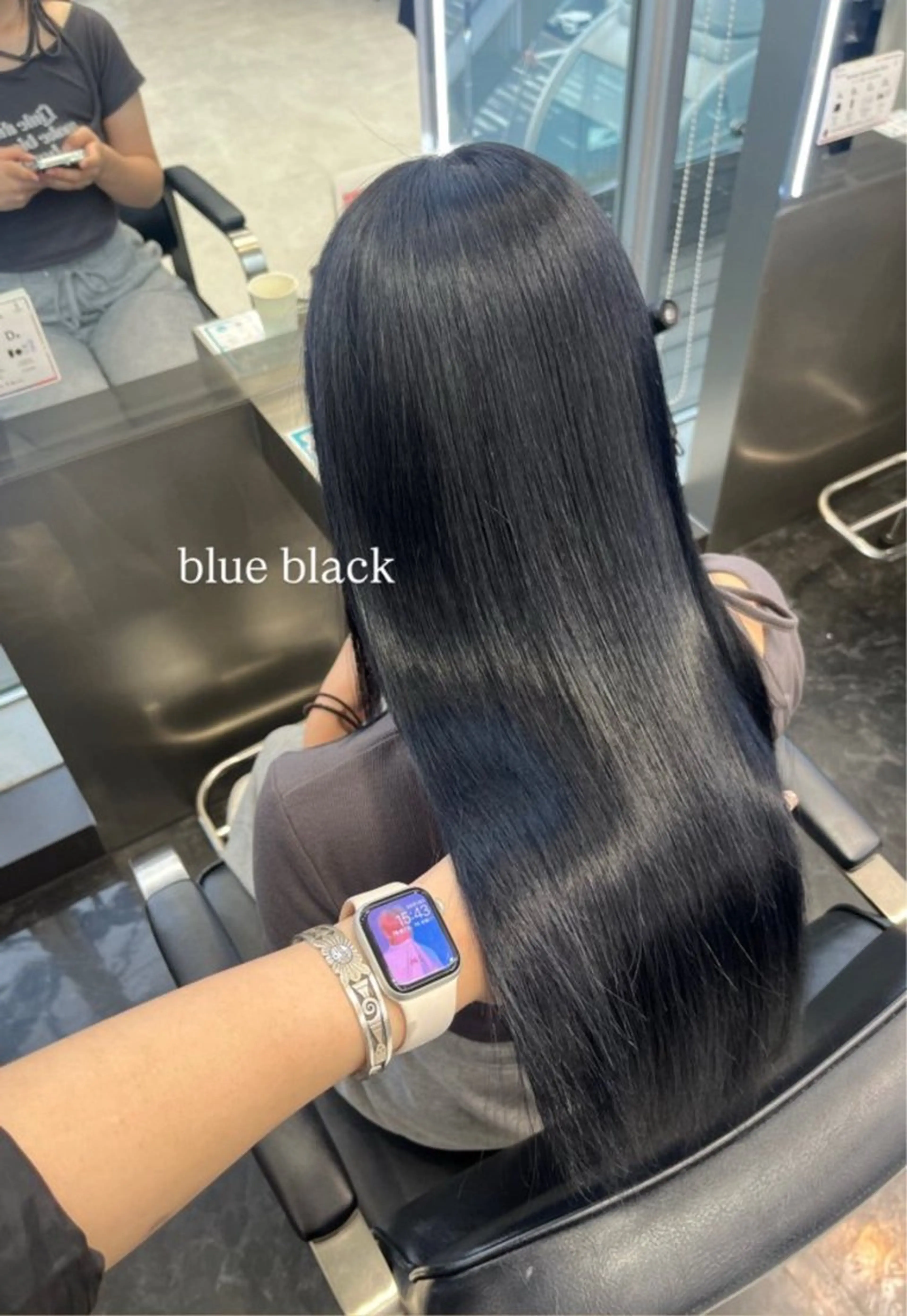 ロング カラー ヘアアレンジ カット ヘアカラー トリートメント ヘアセット ハイトーン/透明感 髪質改善/rinaのヘアスタイル