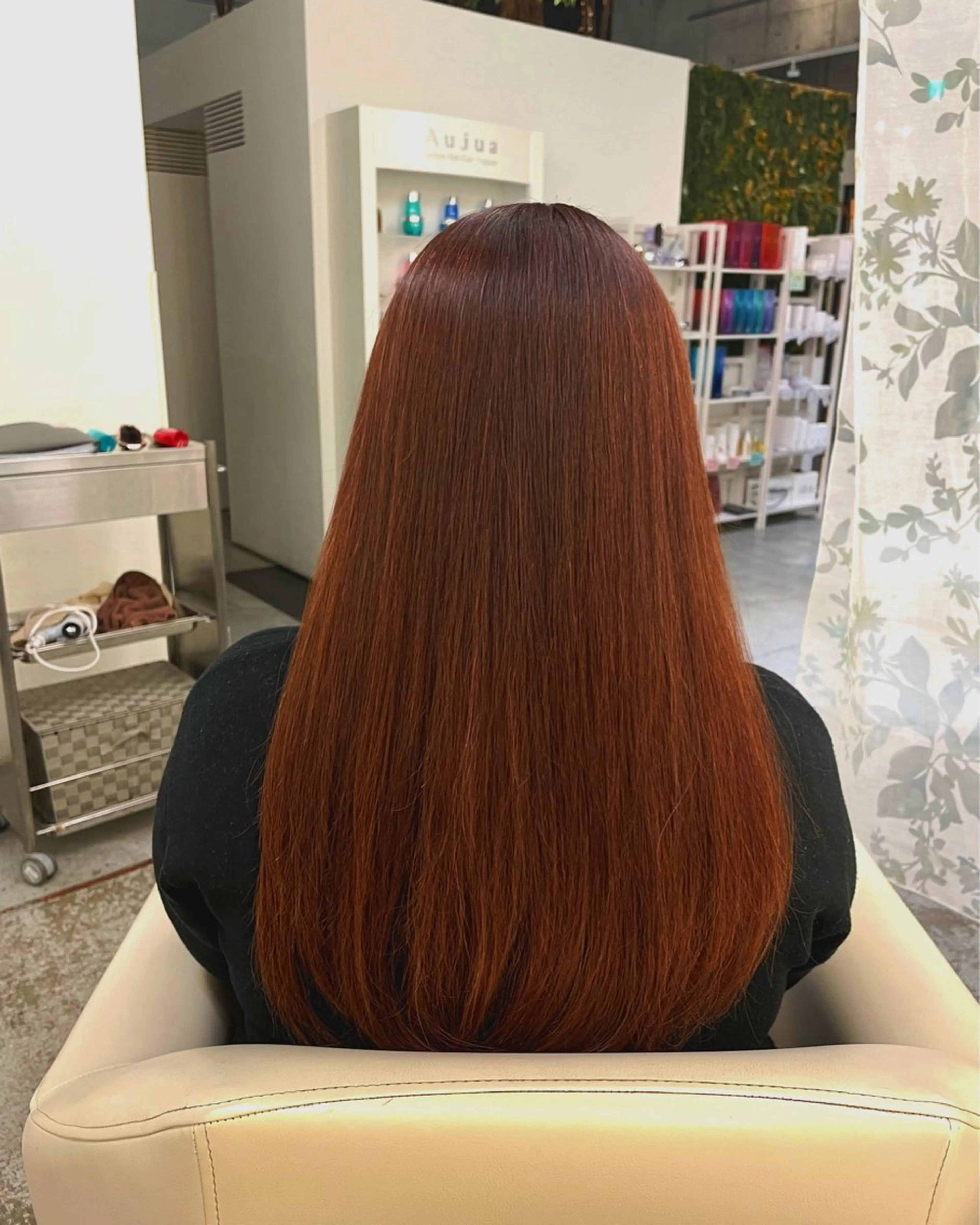 カラー 近藤 佑衣のヘアスタイル