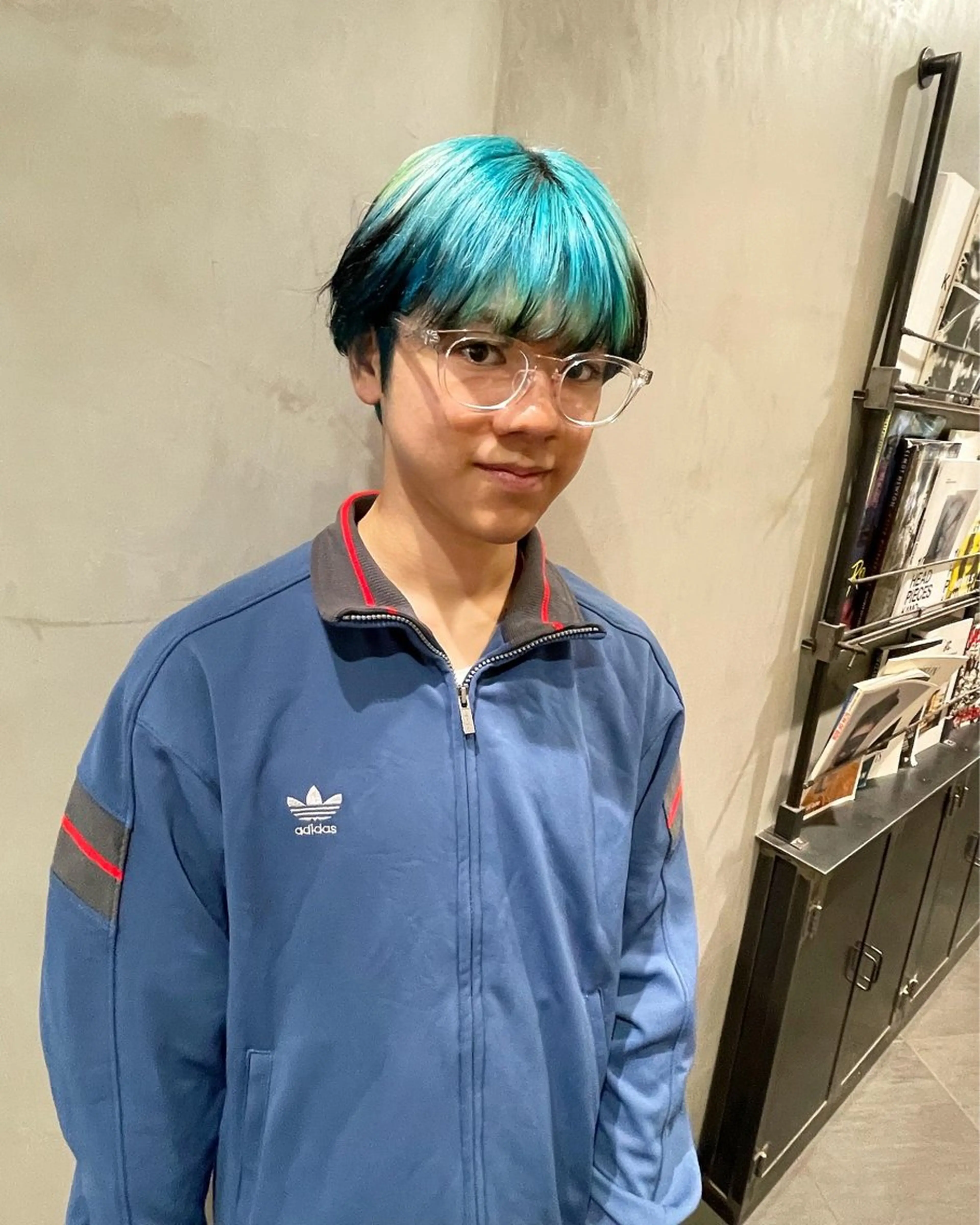 ショート カラー メンズ カット ヘアカラー トリートメント 優 作のヘアスタイル