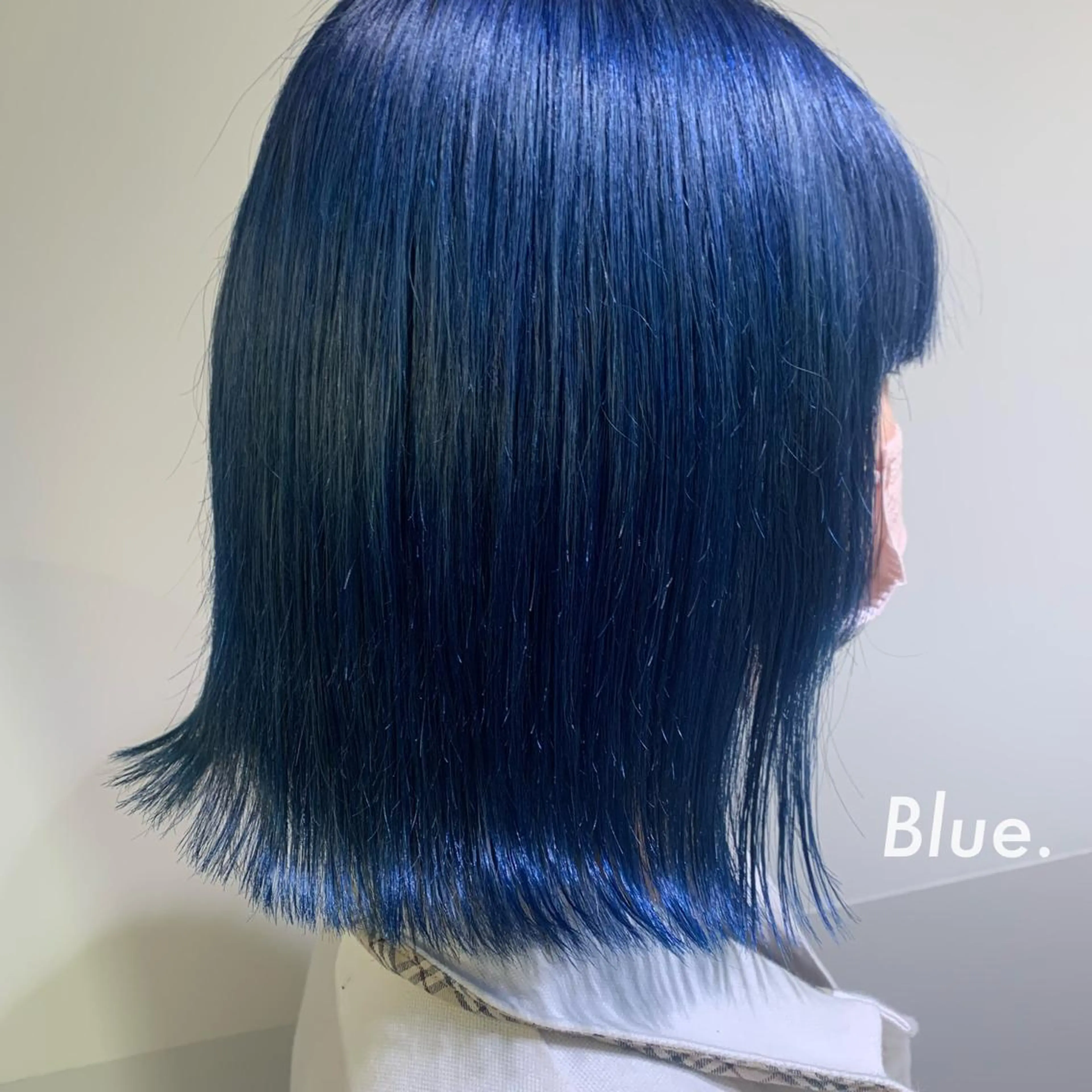 ミディアム カラー カット ヘアカラー トリートメント RINA🧤 デザインとボブのヘアスタイル