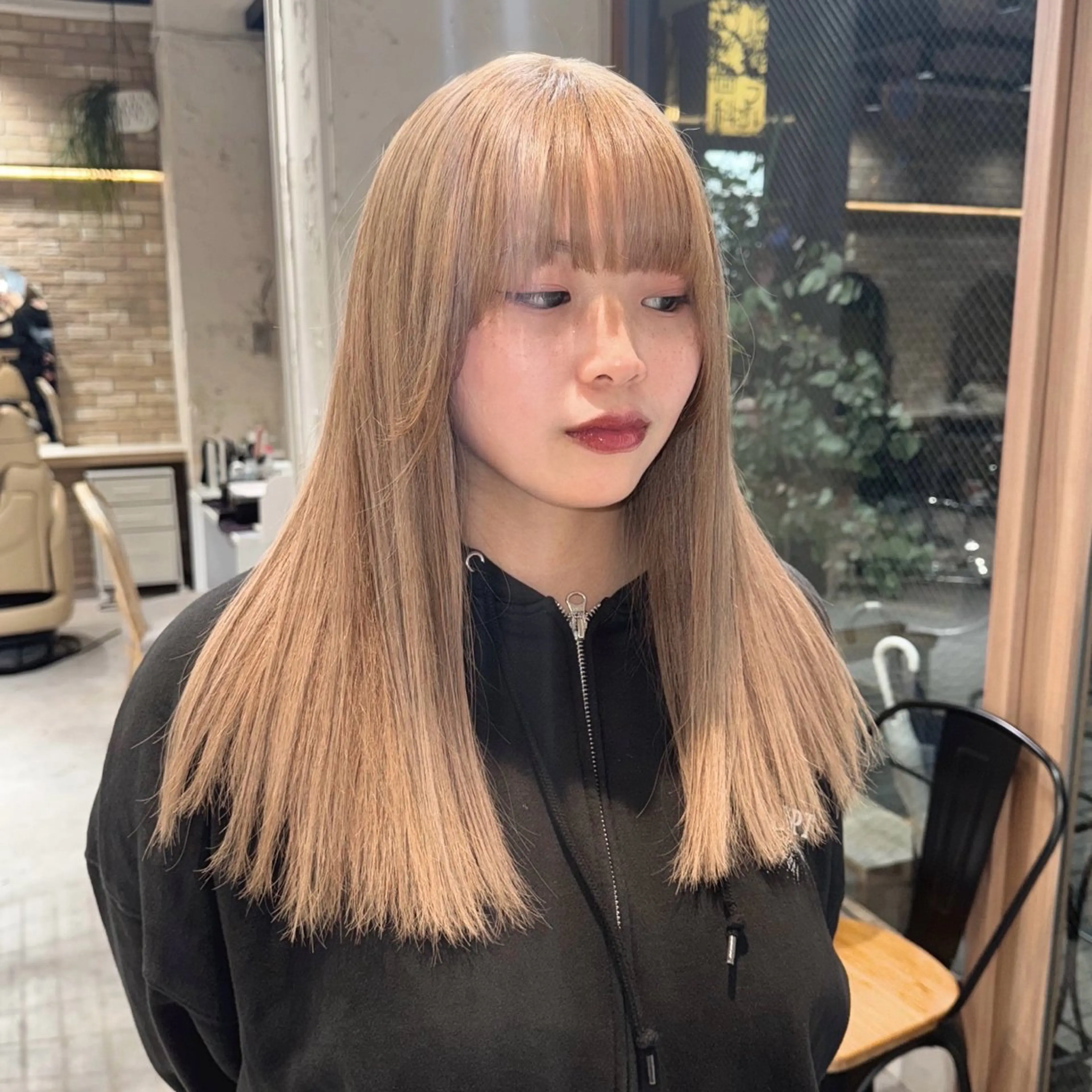 ロング カラー ヘアカラー トリートメント 🩶レイナ🩶 color/nailのヘアスタイル