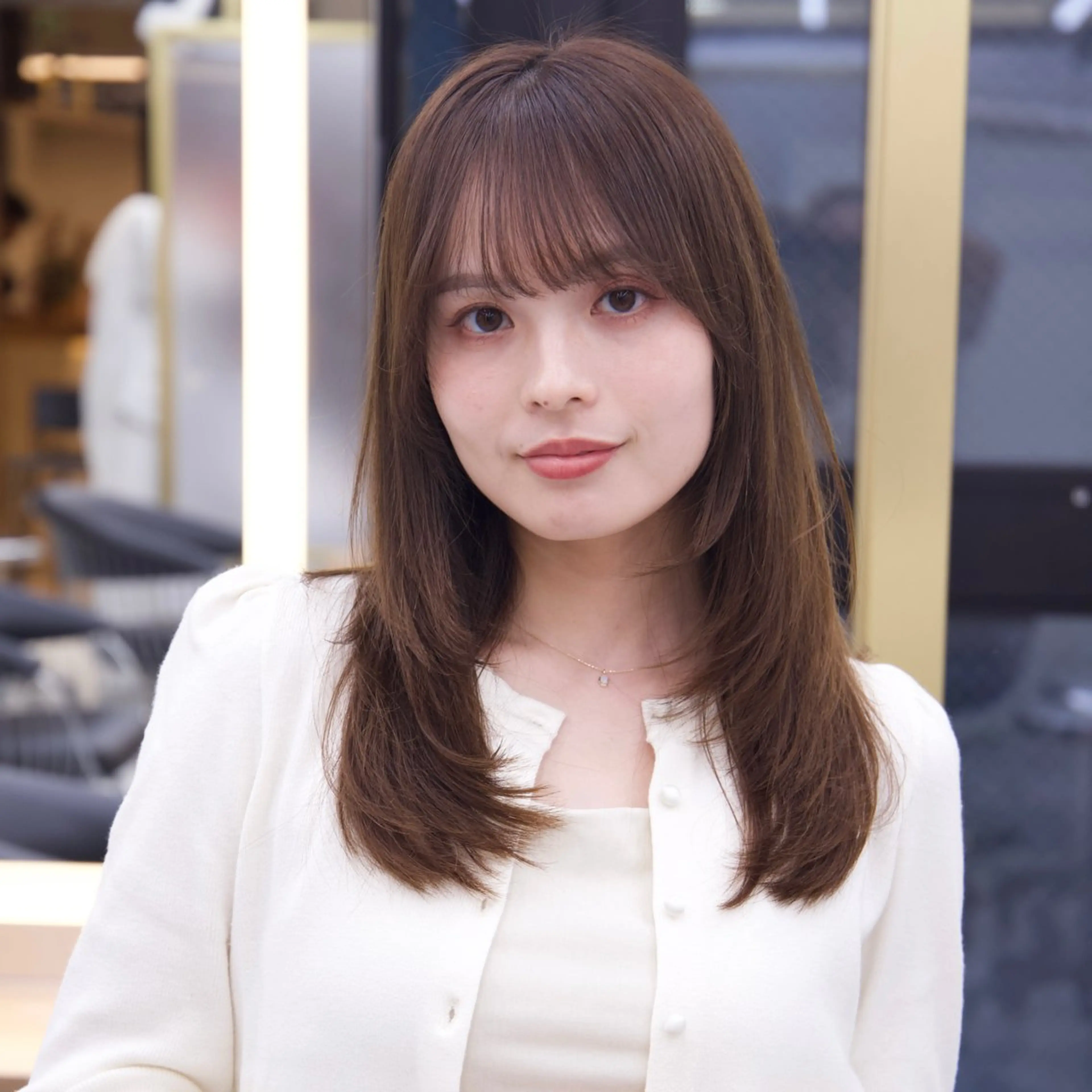 セミロング レイヤーカット カット 【公式】LUCEY 川越のヘアスタイル