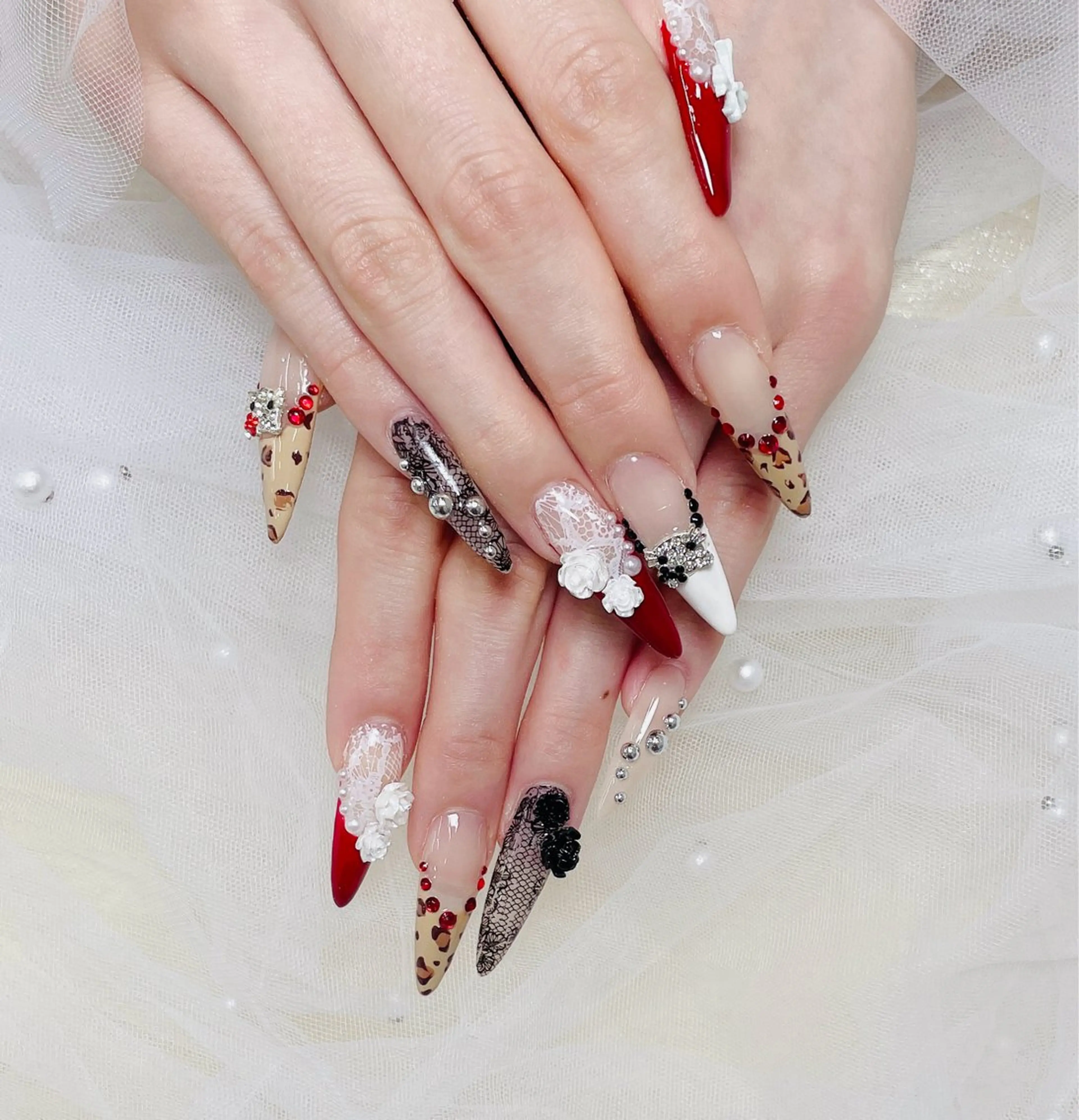 ネイル チョウ チョウのネイルデザイン