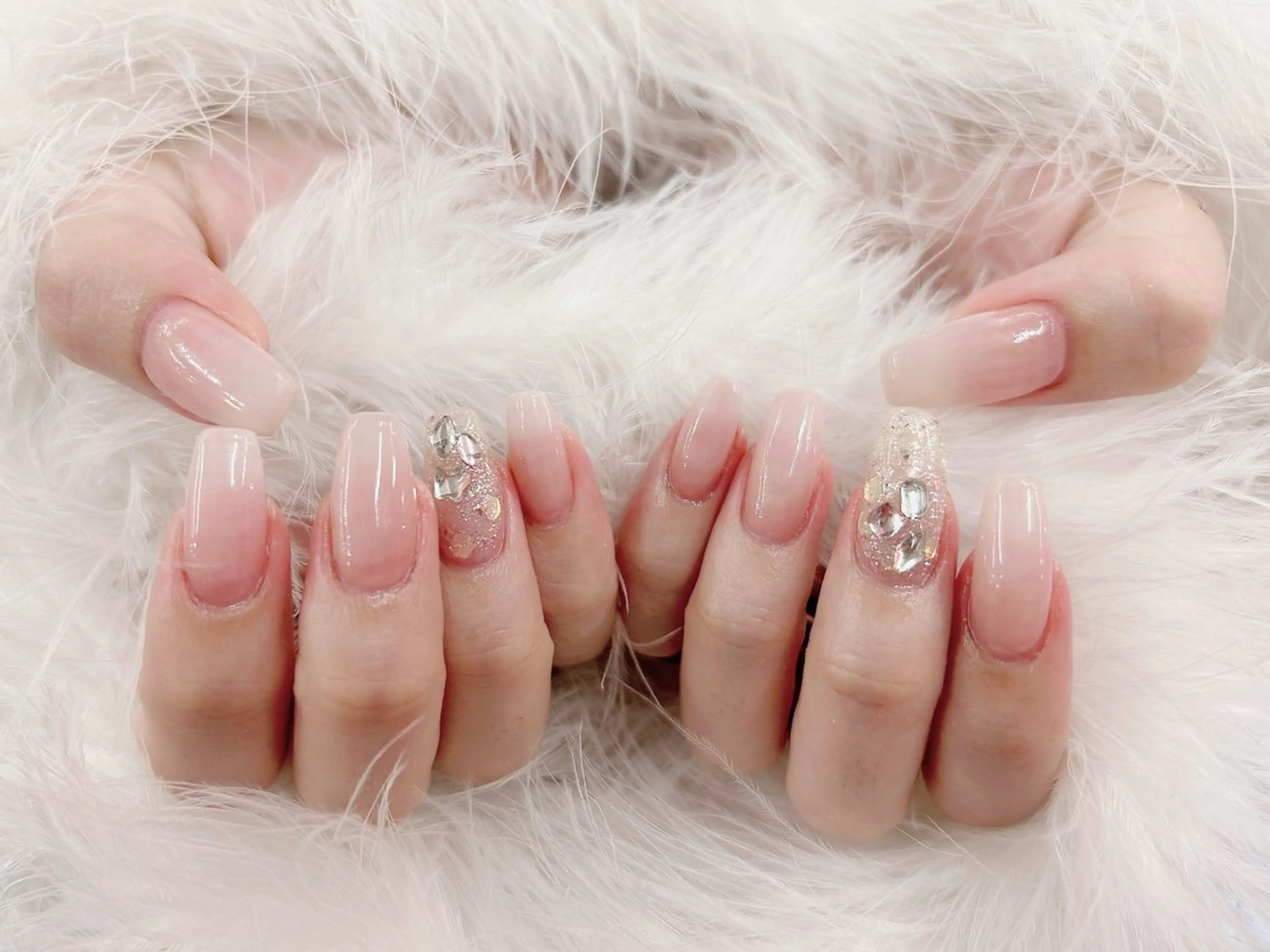 ネイル ネイルサロンクイーン 東京/新宿/大久保のネイルデザイン