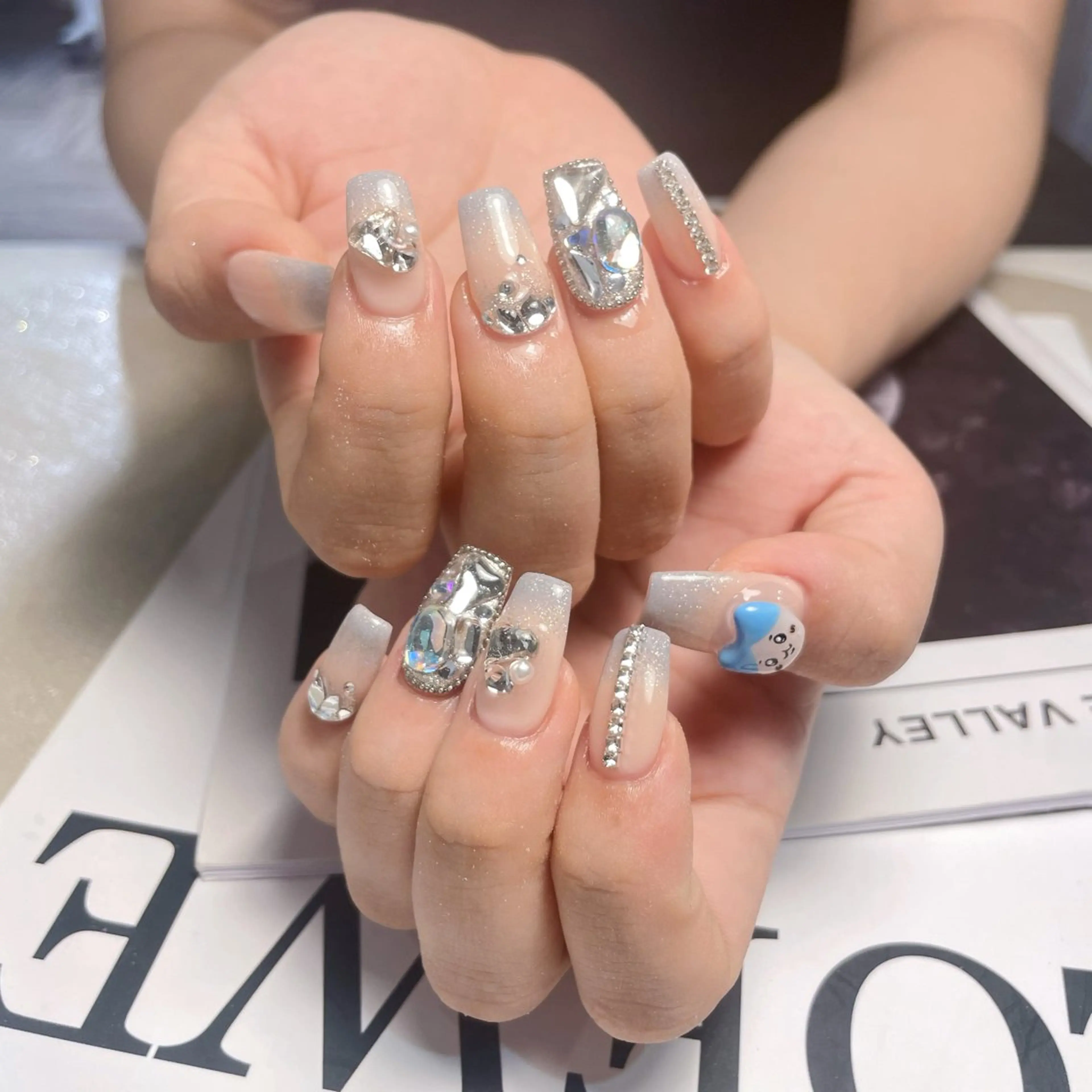 ネイル DigNail Moeのネイルデザイン