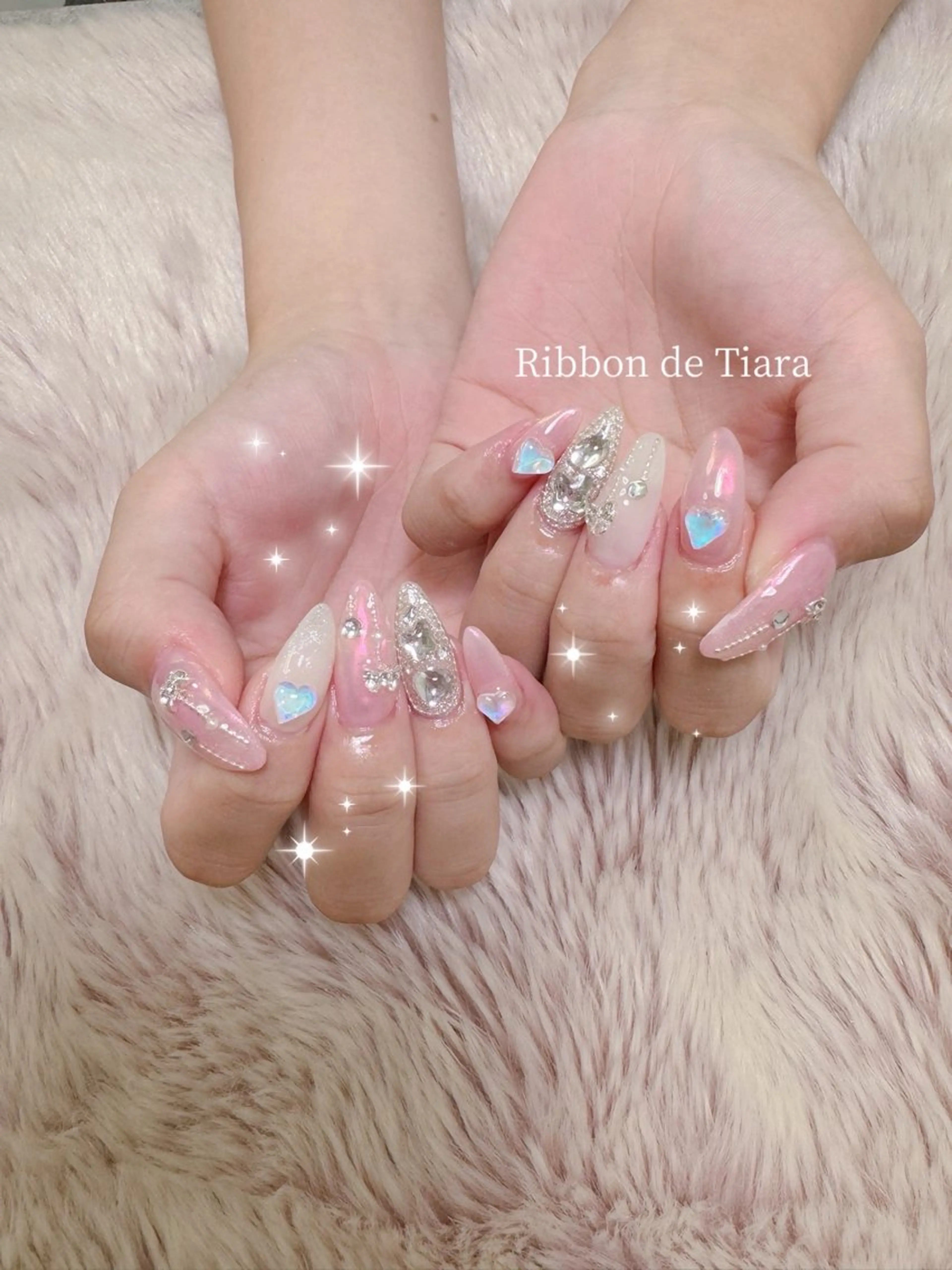 ネイル ハンドネイル Ribbon de Tiara MAKIのネイルデザイン