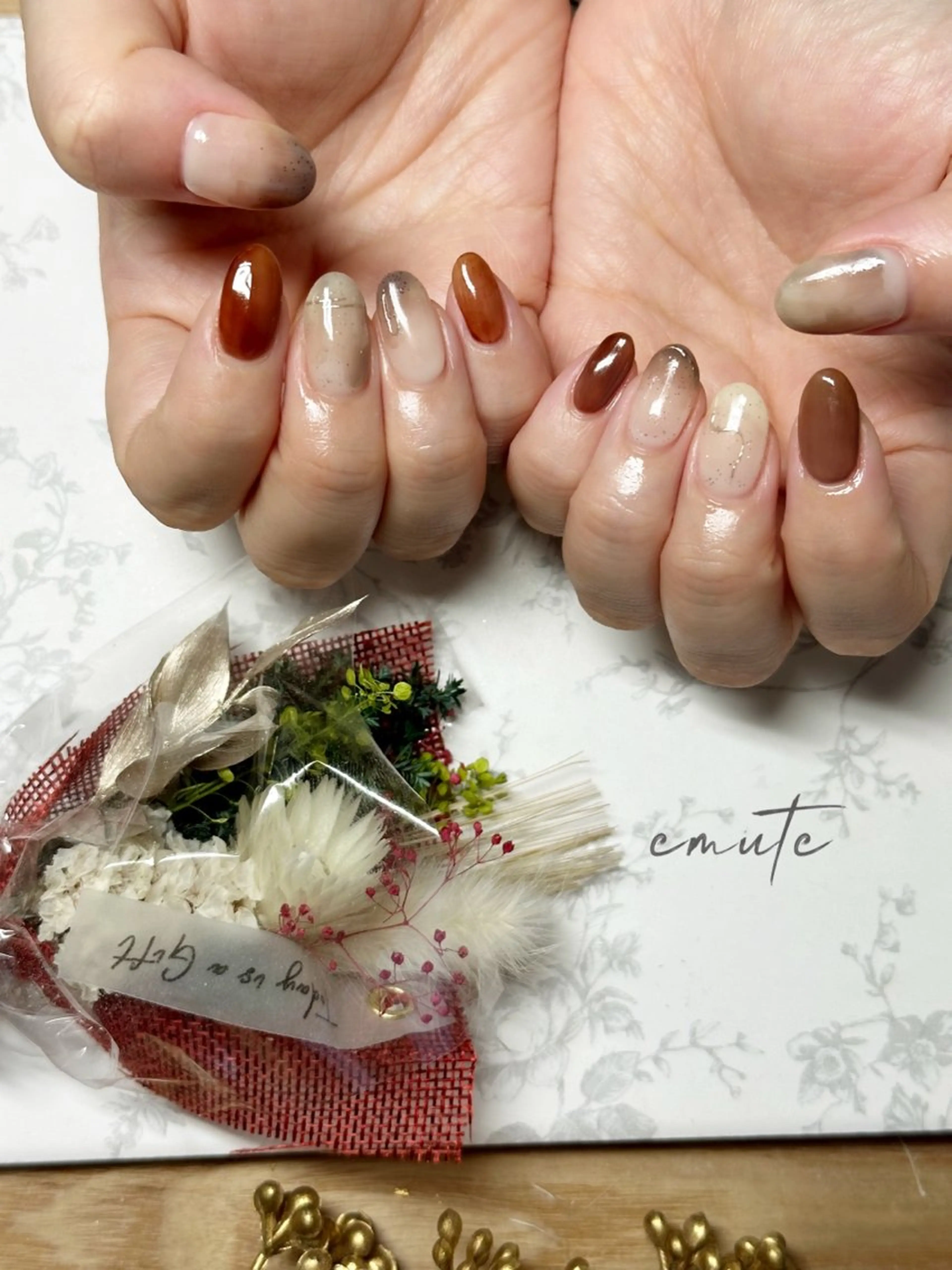 ネイル emute/ 川村優香里のマツエク・マツパデザイン