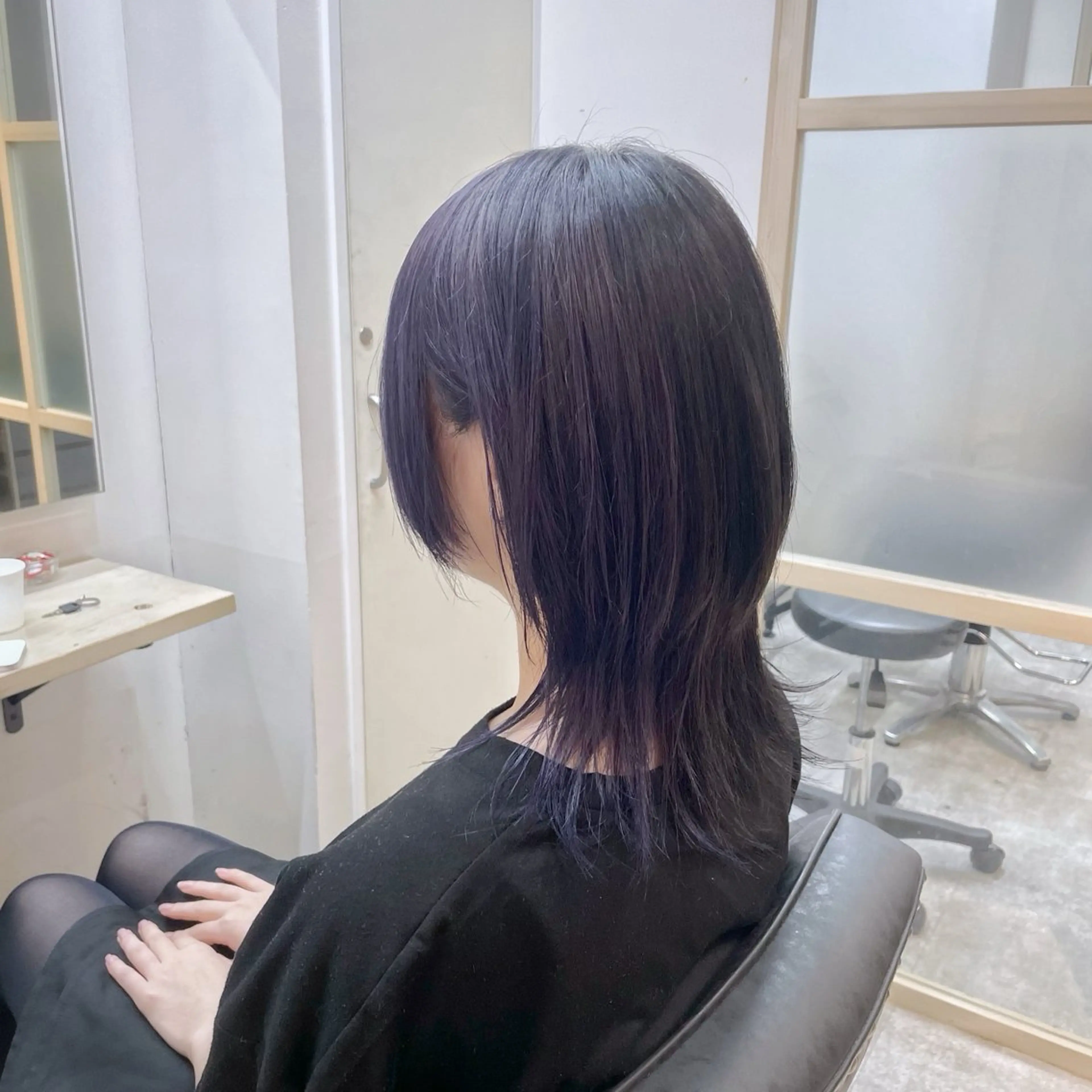ミディアム ウルフカット EMANON新宿南口所属・🦄中性ウルフ ☁️Shiori🦄のヘアスタイル