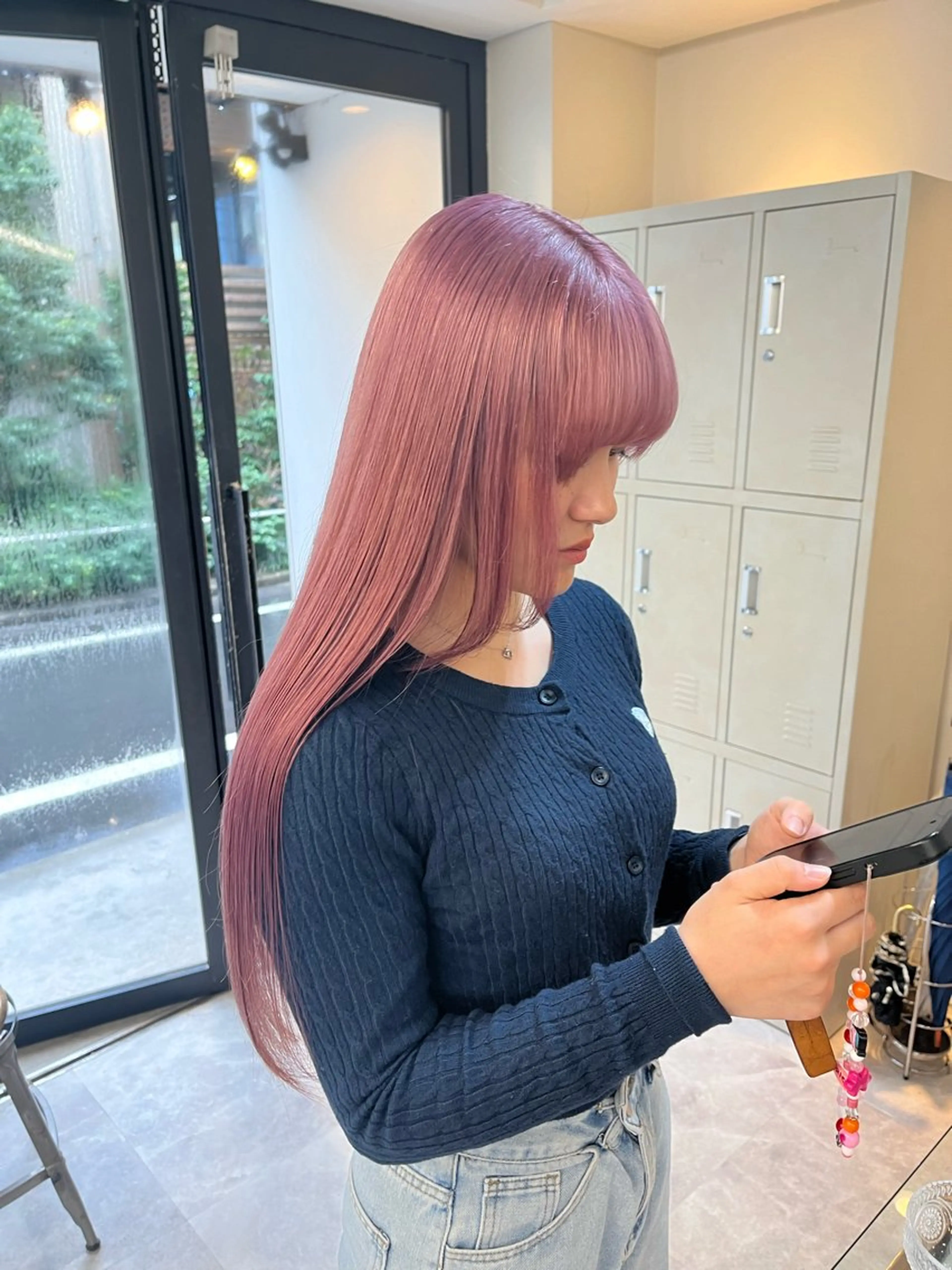 ロング ヘアカラー ROIS 表参道所属・ハイトーン🫧艶髪 MAIKAのヘアスタイル