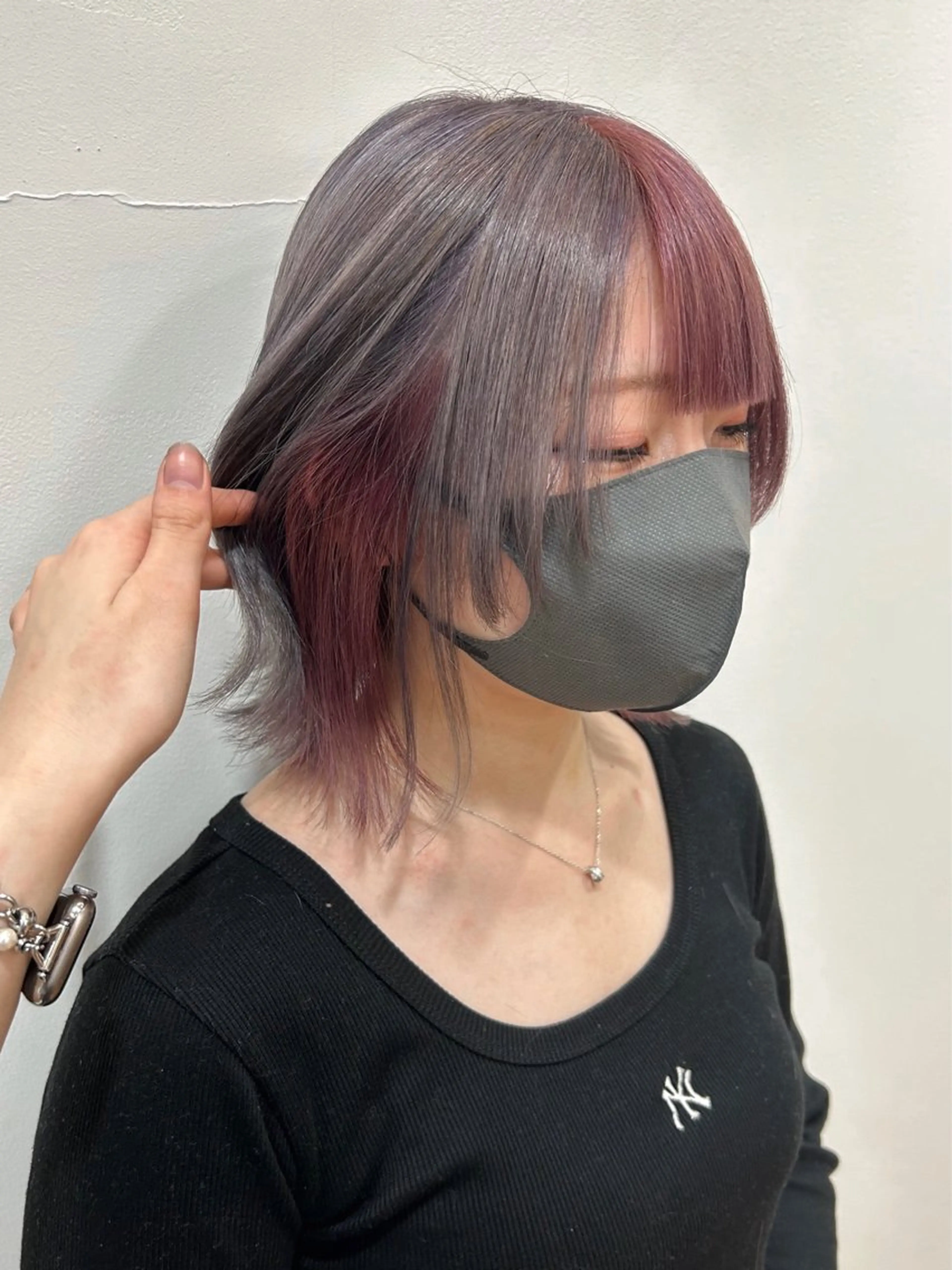 ミディアム カット ヘアカラー 水色/ペールカラー/ レイヤー💫mayuのヘアスタイル
